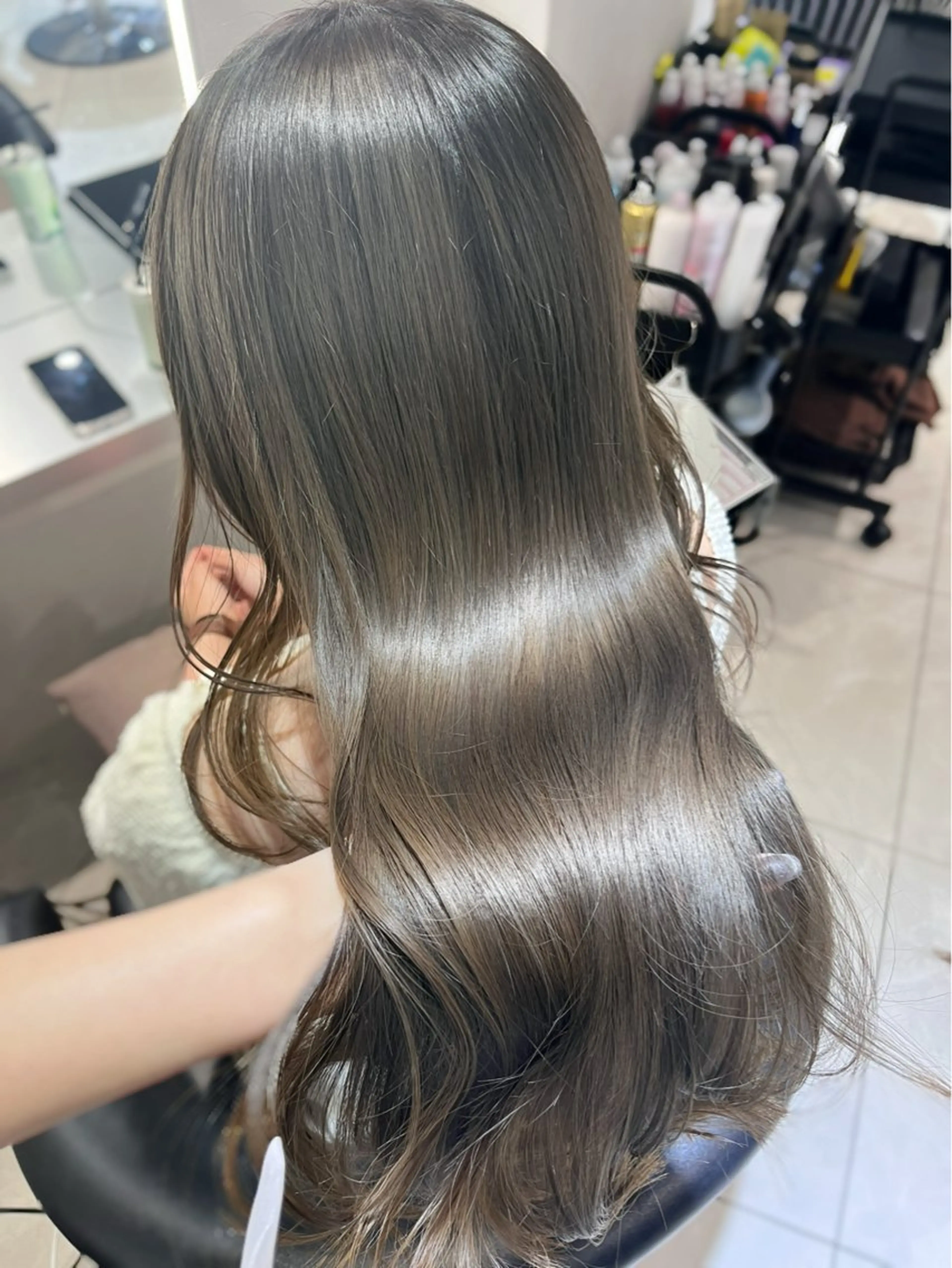 【絹のような髪に🪽✨】韓国風顔まわりカット＋カシミヤトリートメント＋クイックスパ💆🏻‍♀️🌟の写真