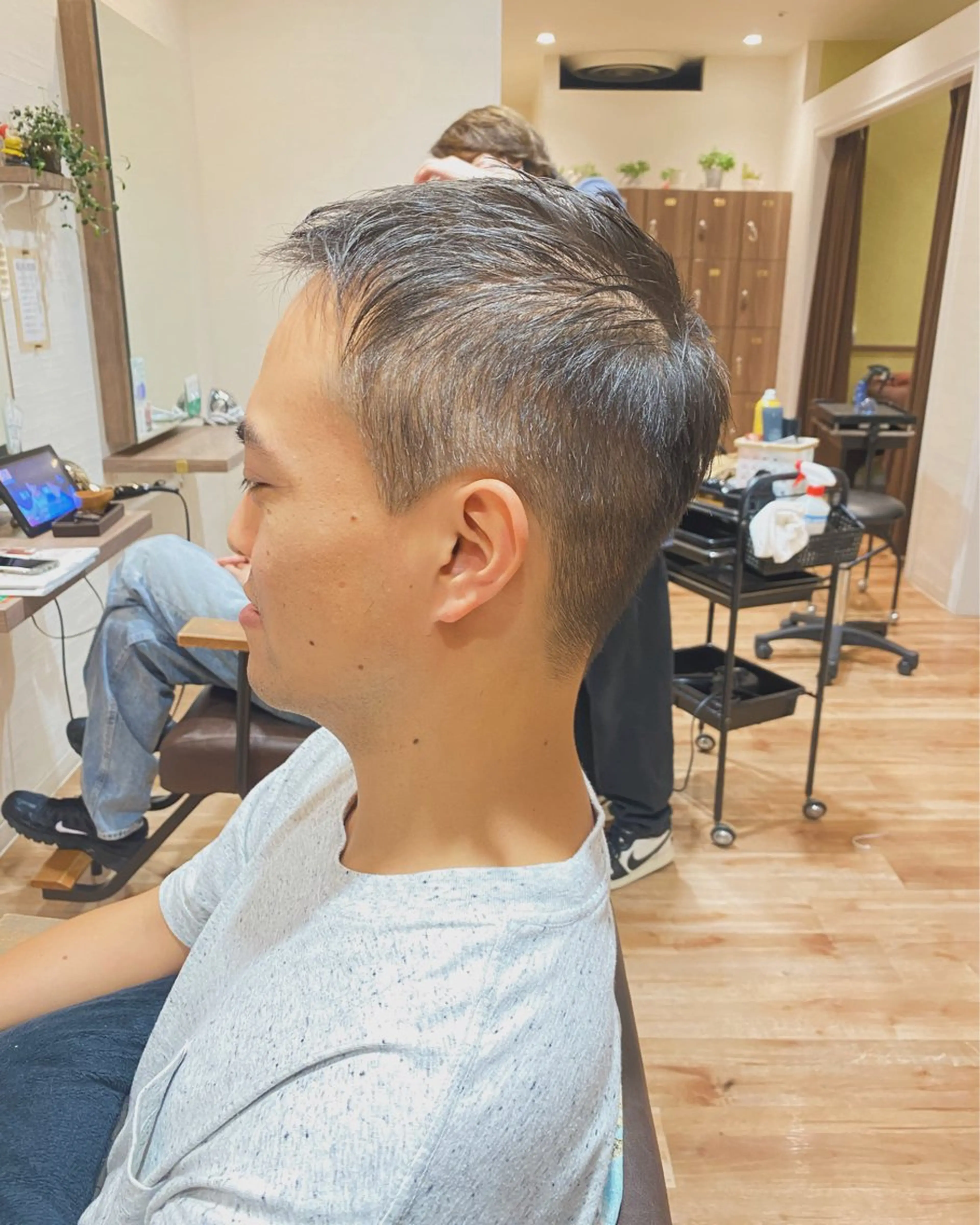 ショート メンズ イシカワ ユウタのヘアスタイル