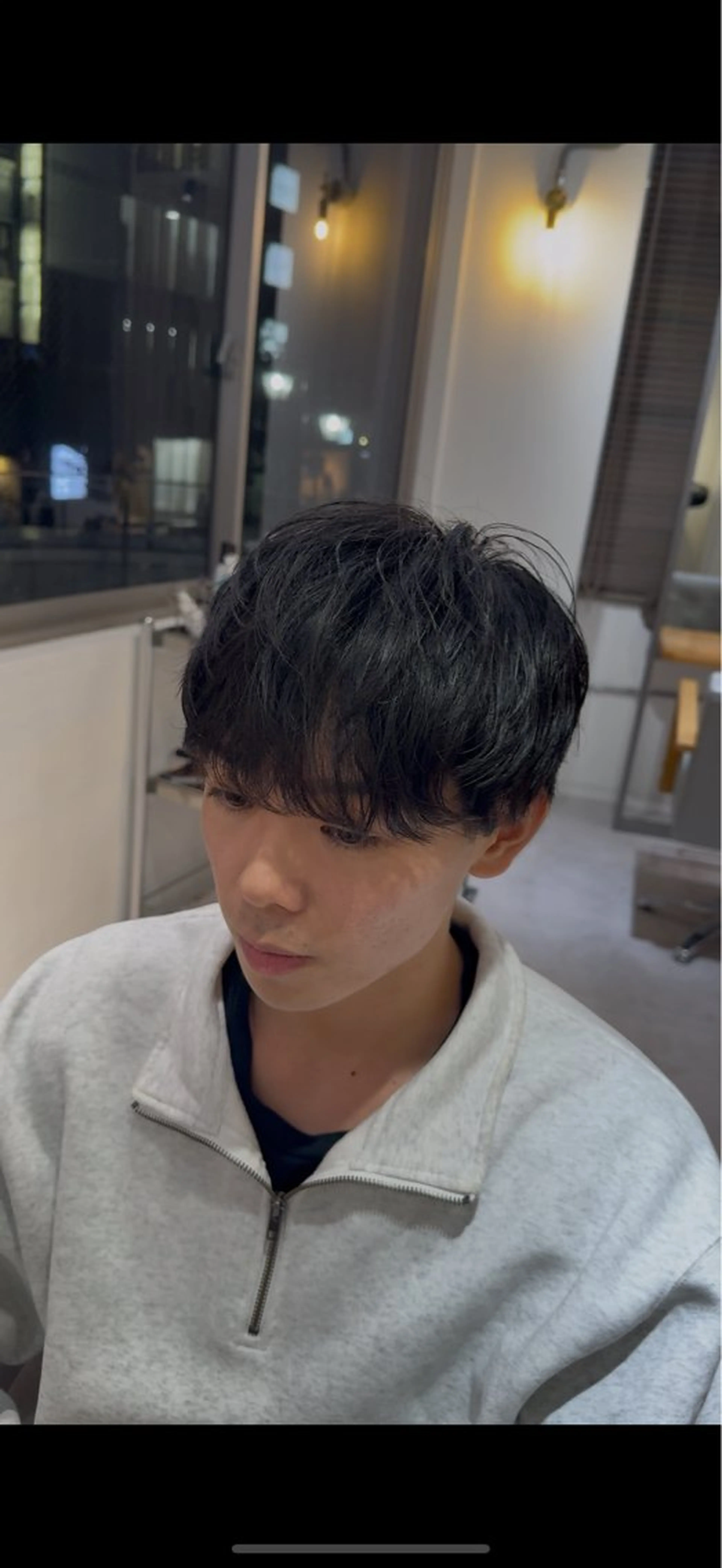 ショート パーマ メンズ メンズパーマ カット パーマ 二村 洸太朗のヘアスタイル