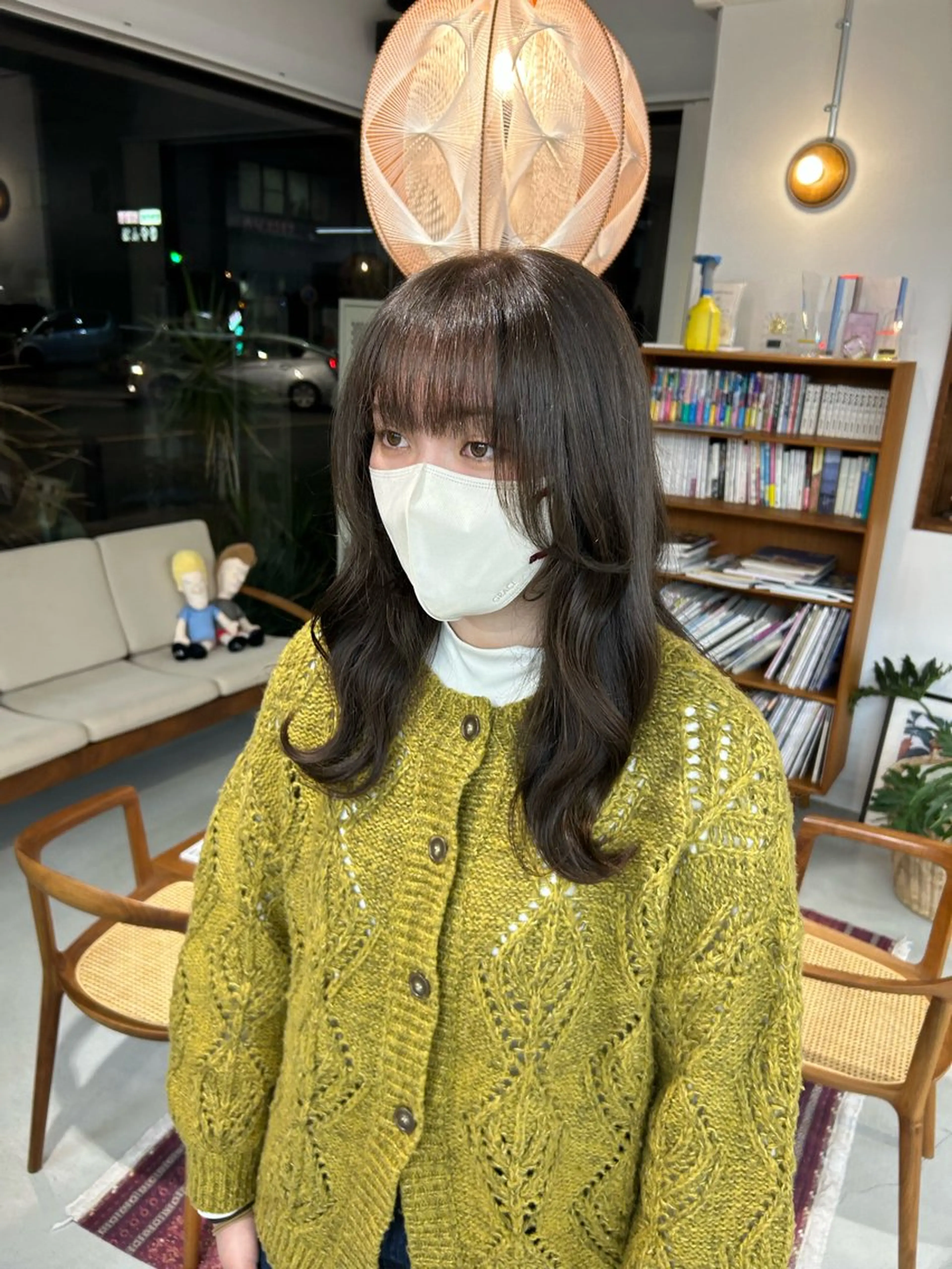 セミロング カラー グレージュ 藤原 あかりのヘアスタイル