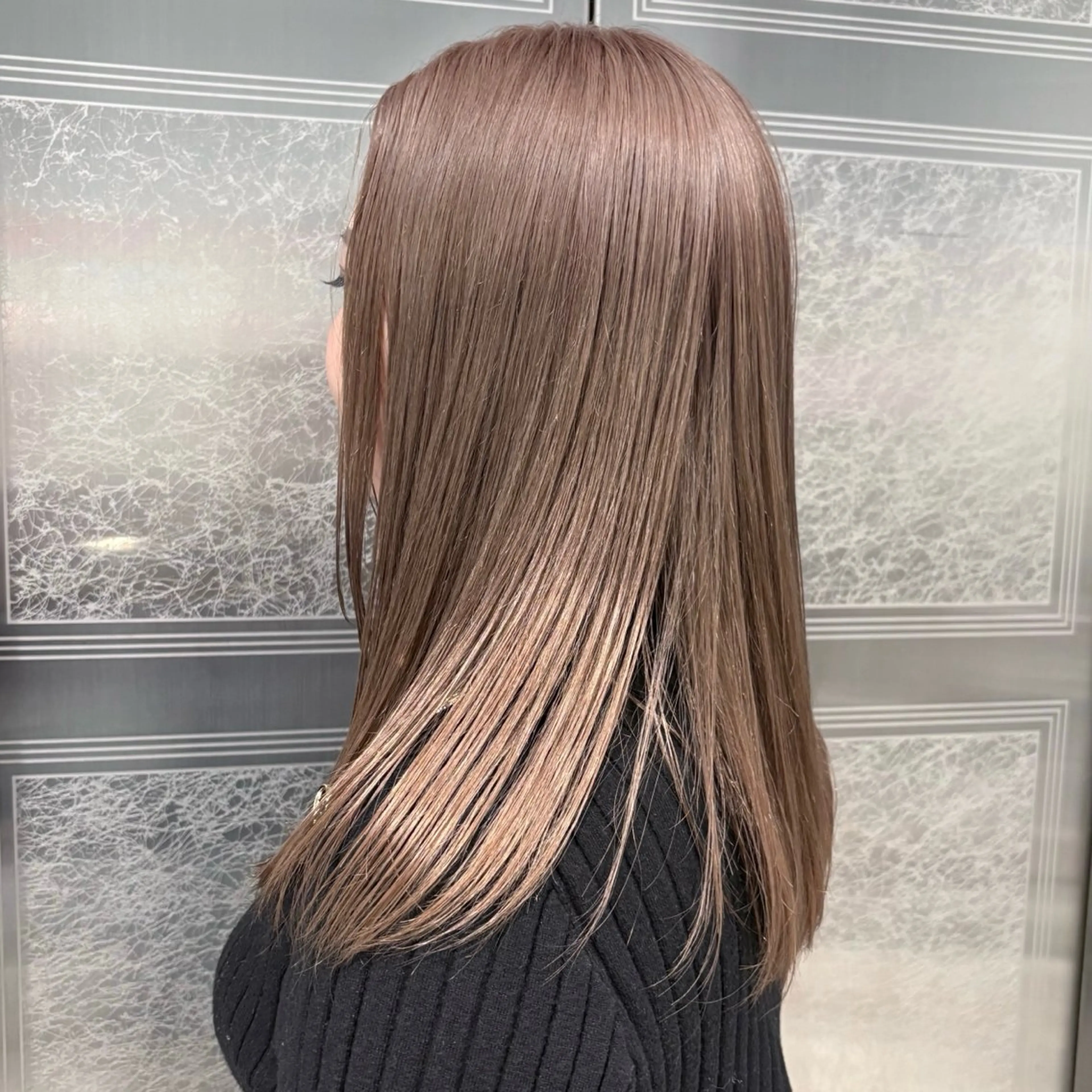 カラー ハイトーンカラー Kurumi🫟 / NORA UMEDAのヘアスタイル