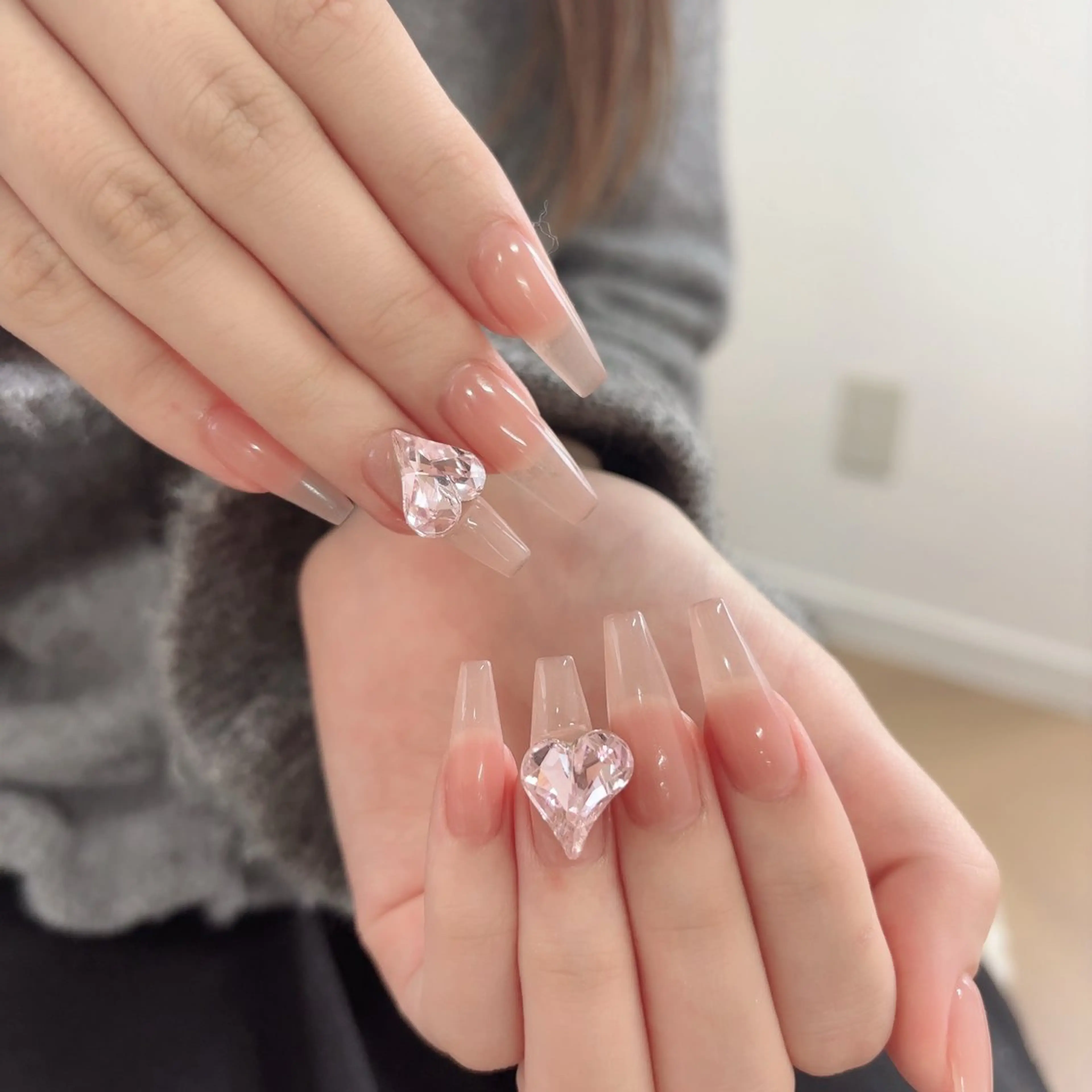 ネイル FLY NAIL&Eyelash Salon 梅田店所属・YUKI FUKUMARUのマツエク・マツパデザイン