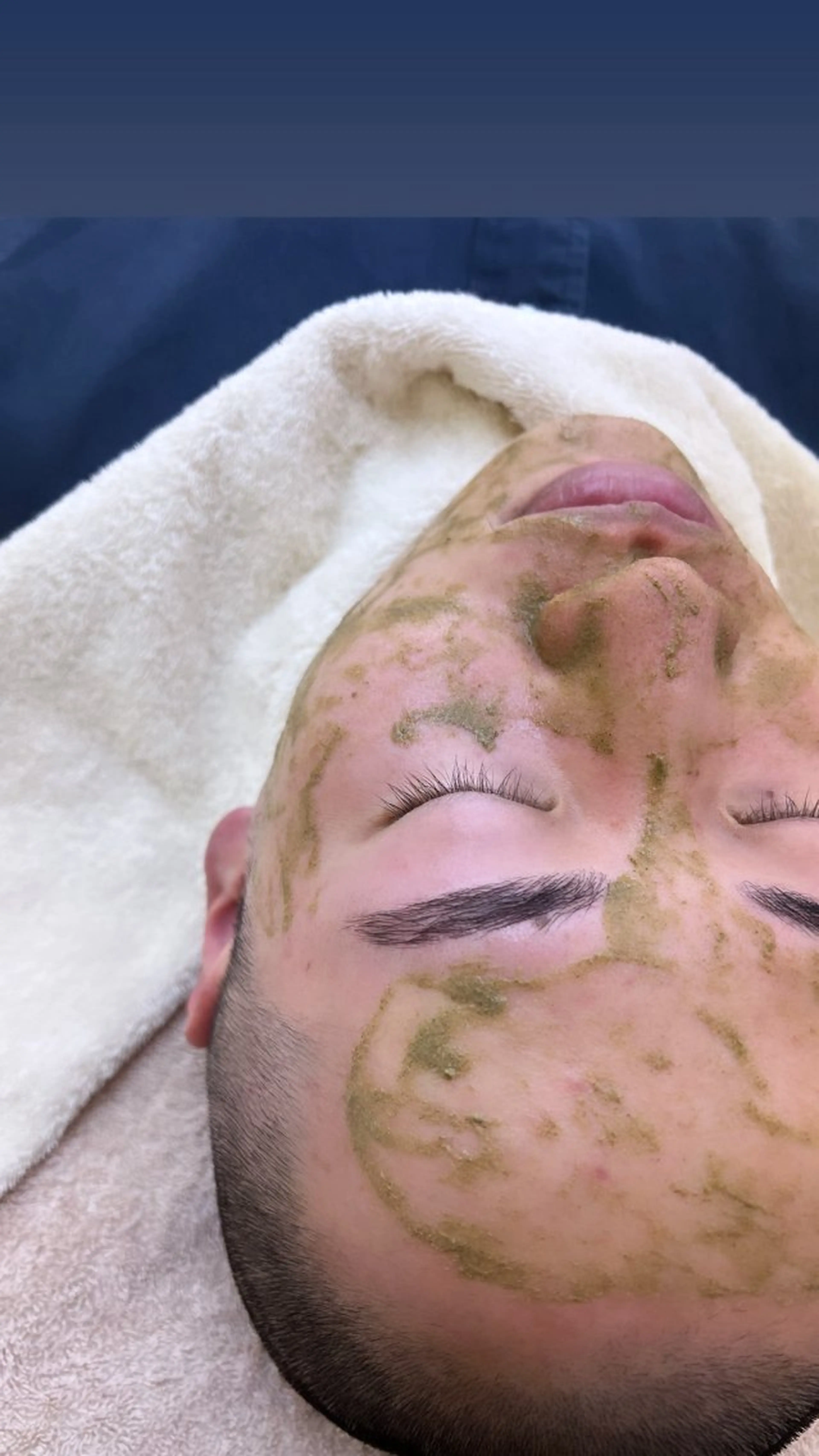 メンズ アイブロウサロンMily所属・眉毛/美肌の専門店 Mily🍒ミウィの眉毛・アイブロウイメージ