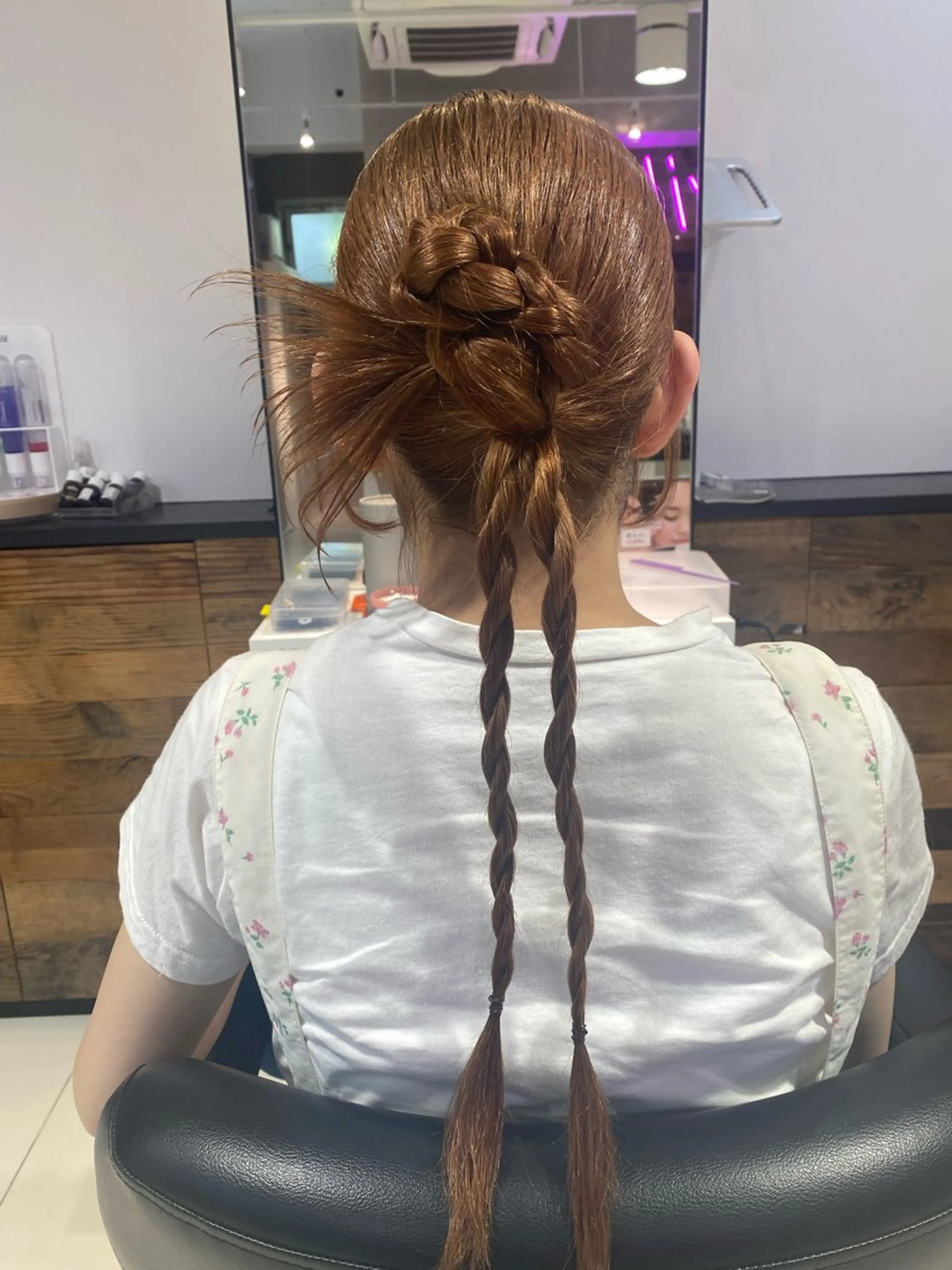 ロング 韓国風ヘア ヘアセット カラー／ブリーチ しほのヘアスタイル