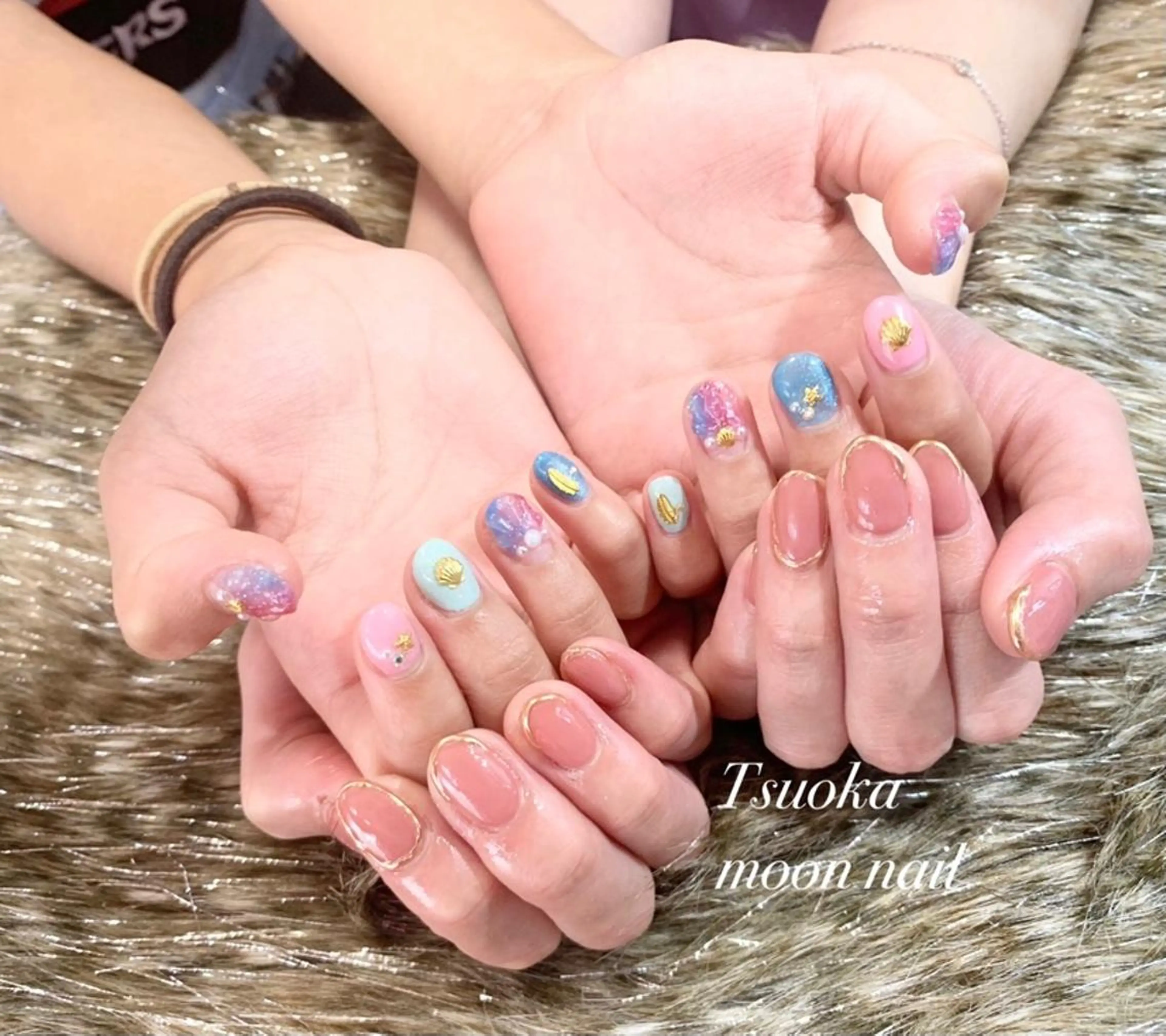 ネイル 🌙都岡 ムーンネイルのネイルデザイン