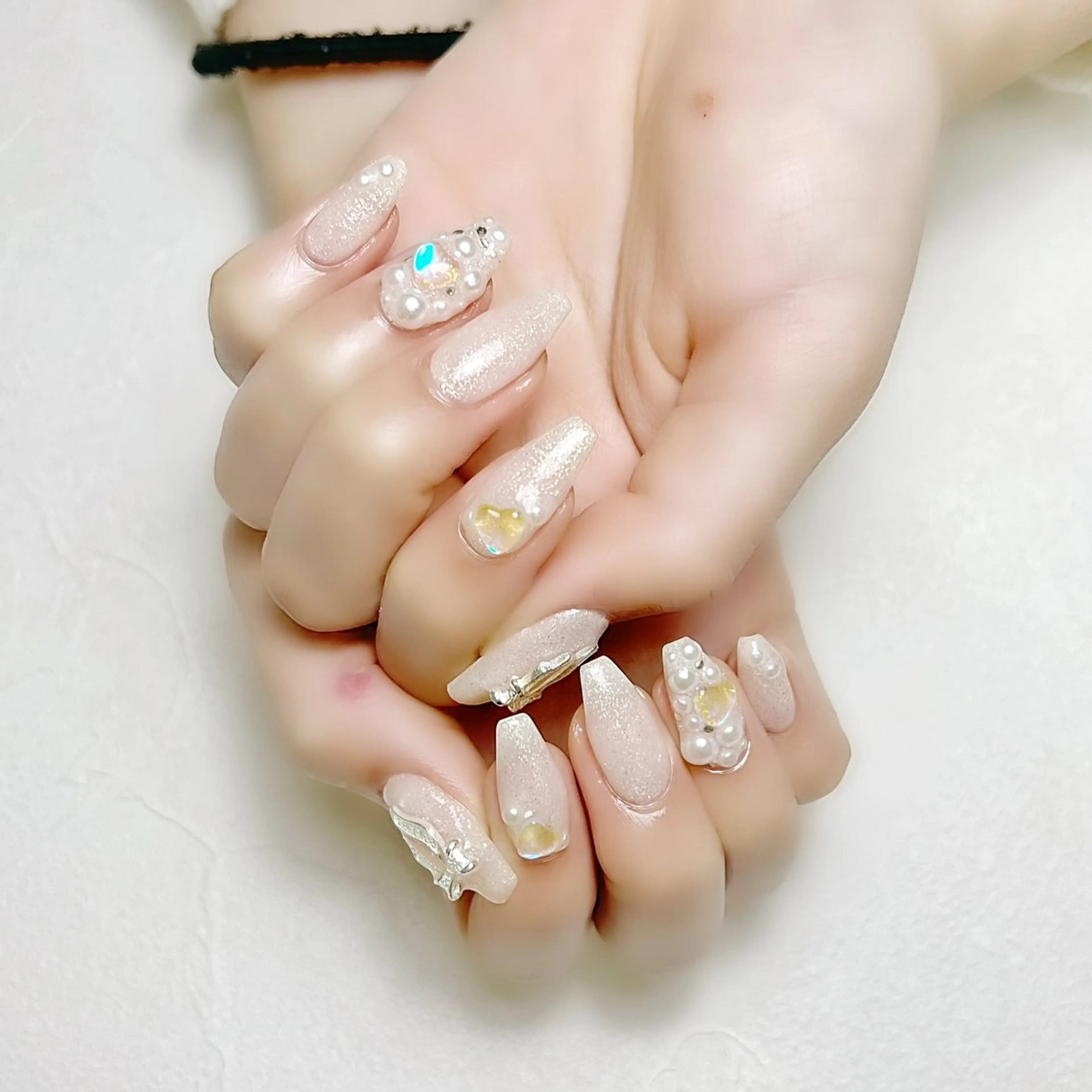 ネイル アートネイル ガーリー ハート 氷ネイル・うるうるネイル ラメ(グリッター) rouse nail RISATOのネイルデザイン