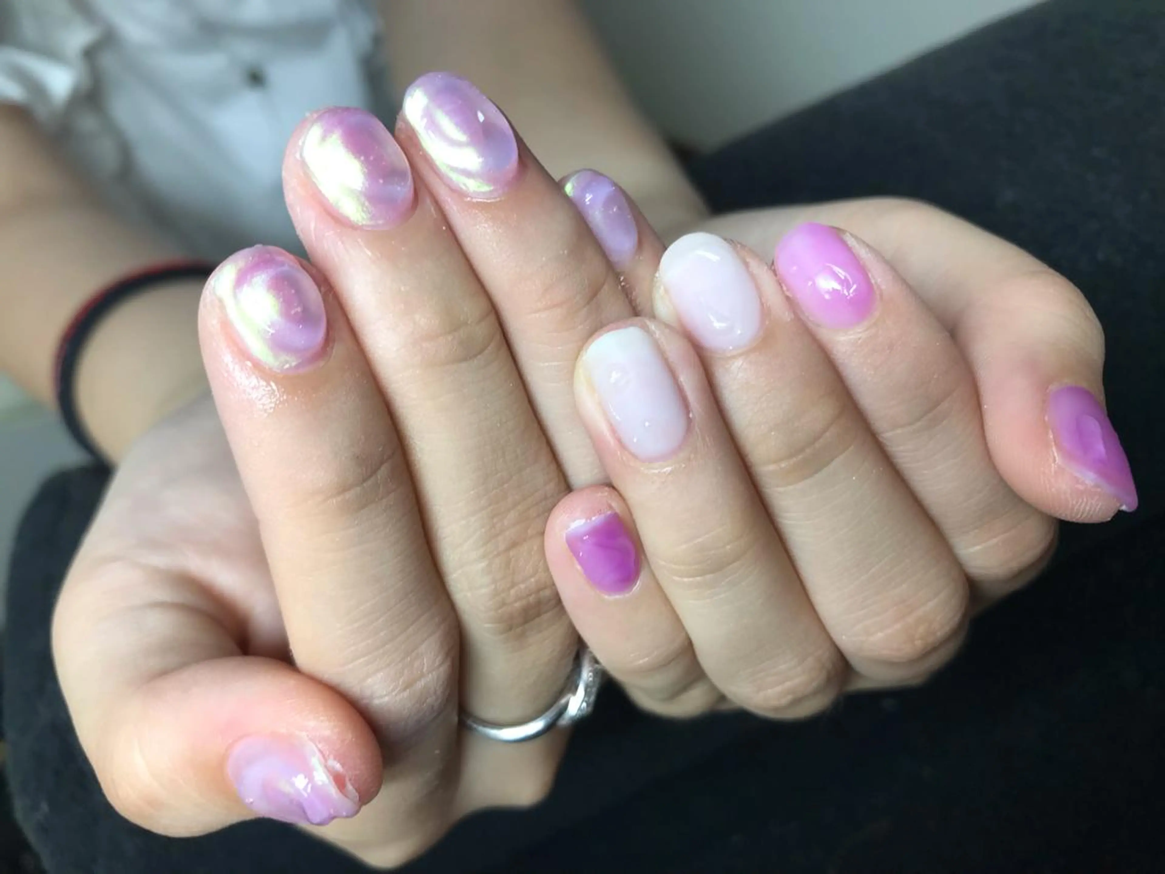 ネイル 赤色 ハンドネイル Mana‪ ‪·͜· ❤︎‬のネイルデザイン