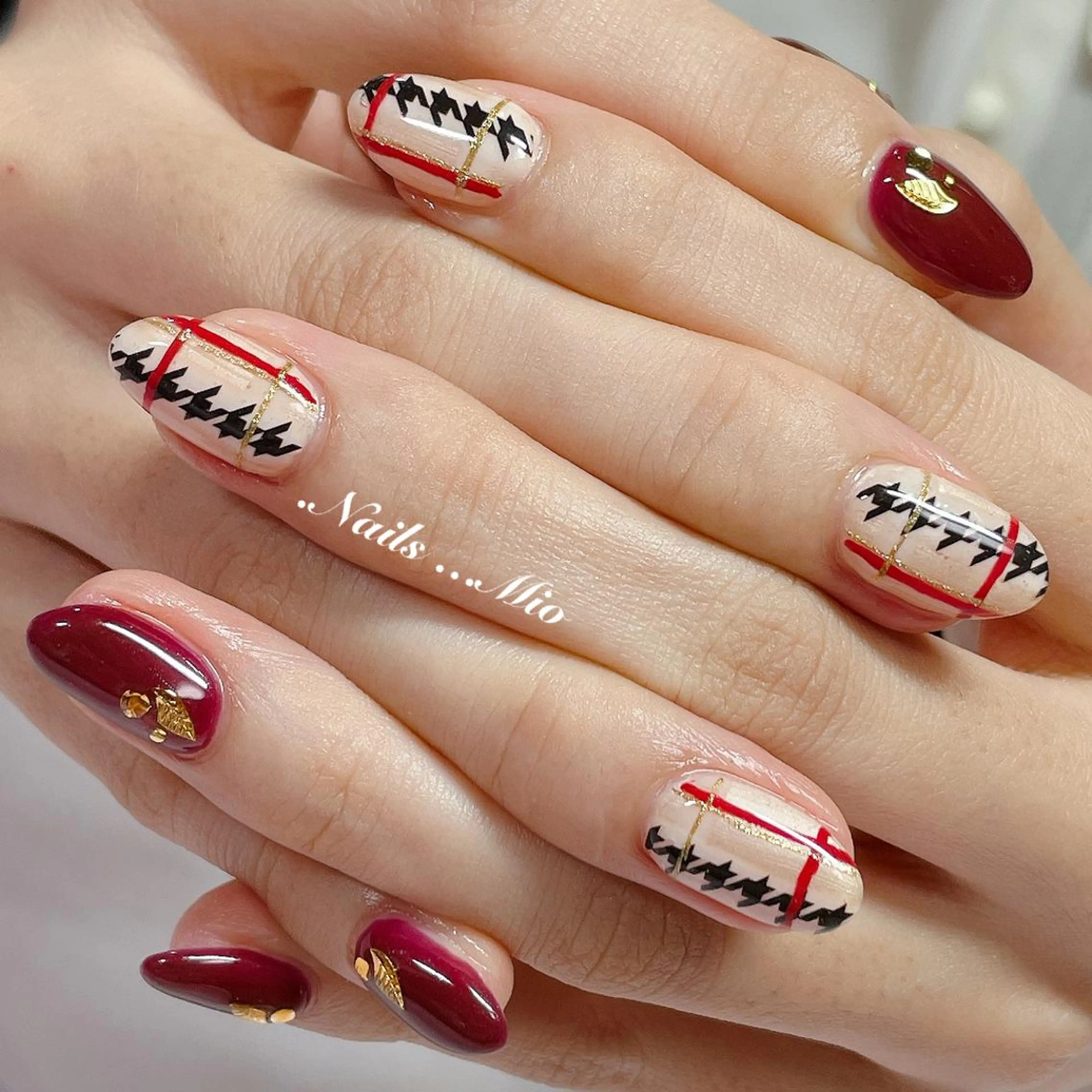 ネイル .Nails Mio 赤羽西ネイルサロンのネイルデザイン