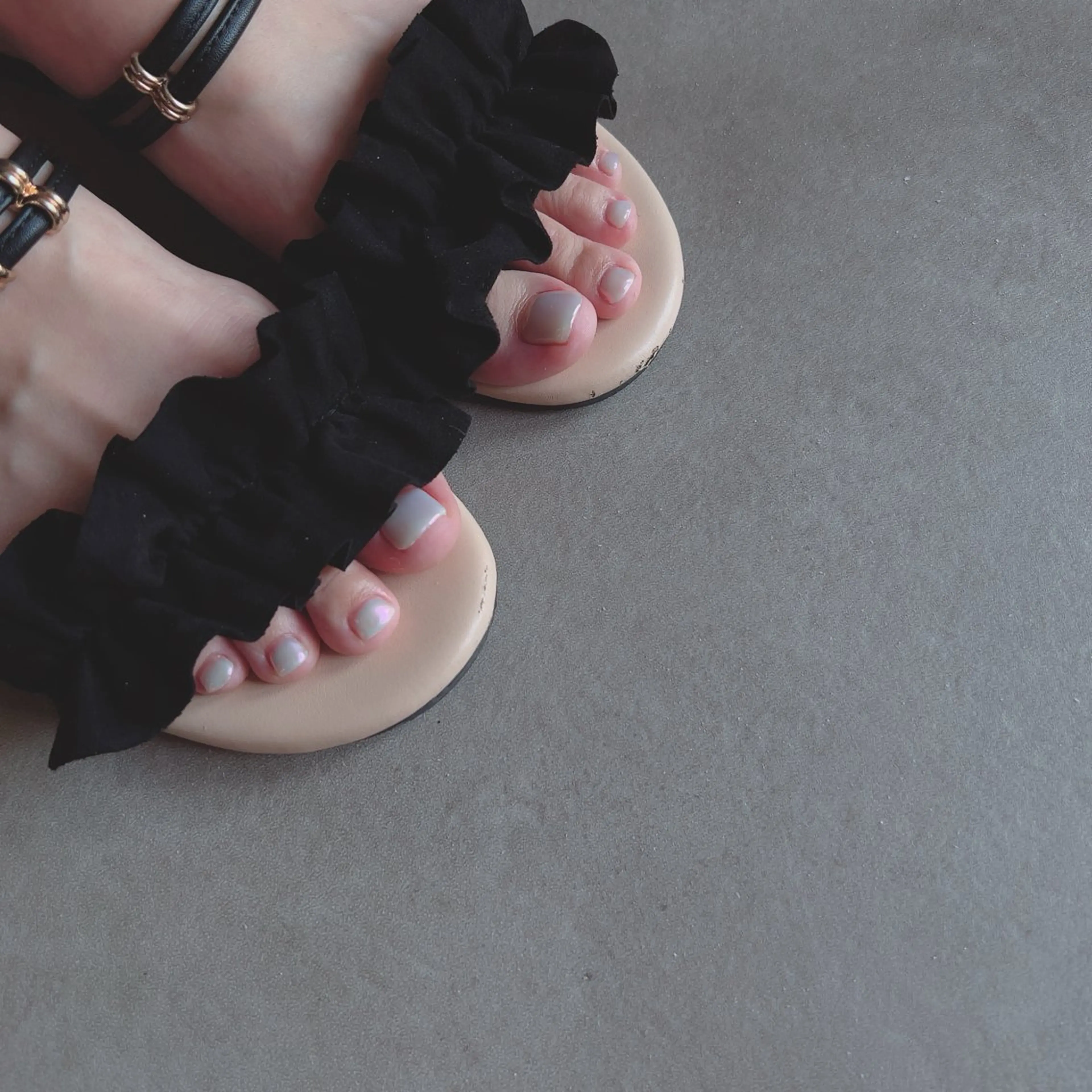 ネイル オーロラネイル フットネイル uli'm. mikiのネイルデザイン