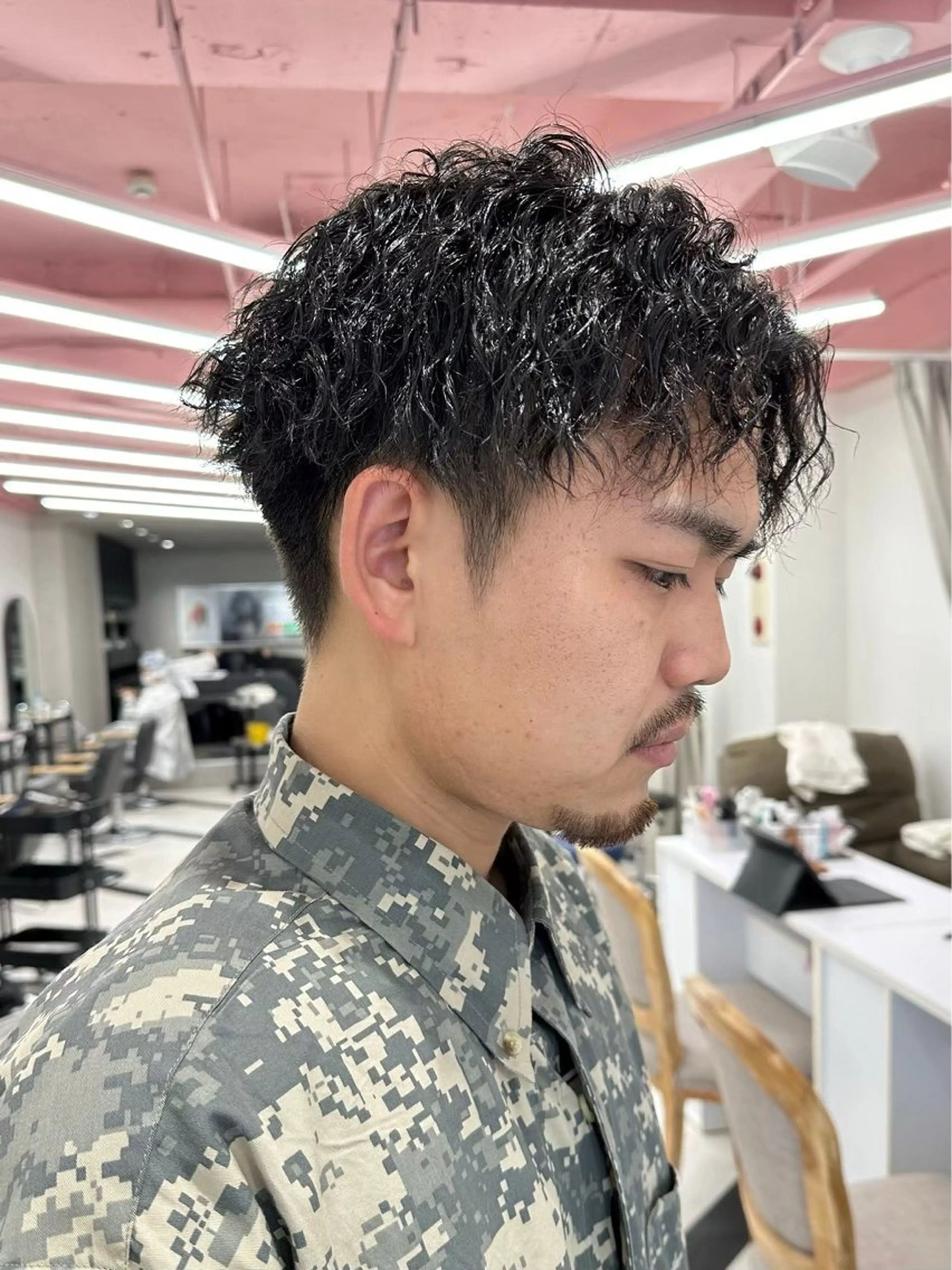 パーマ メンズ マッシュ メンズパーマ メンズツイストパーマ 刈り上げ ツイストパーマ ちょめ/八王子 ZEST emuのヘアスタイル