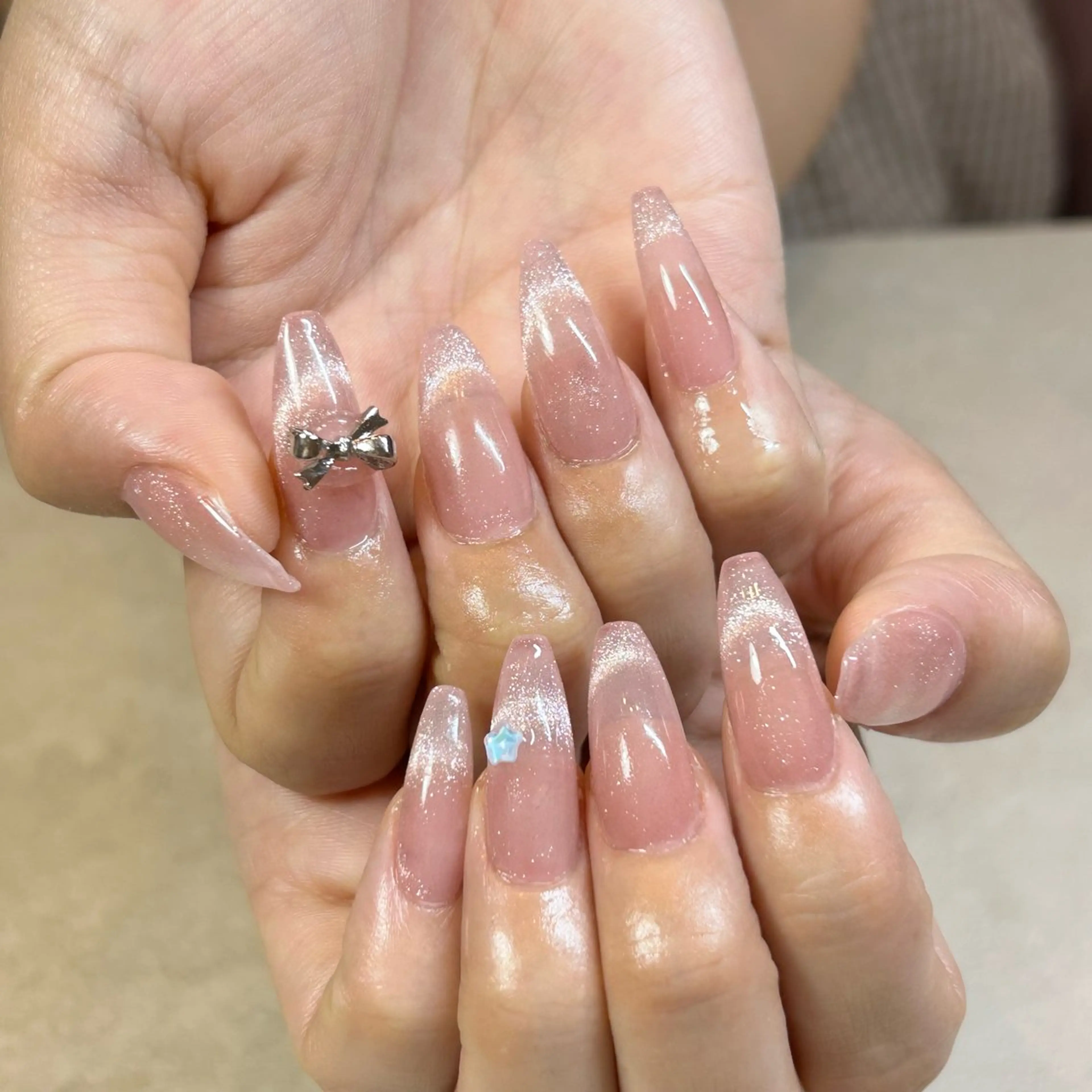 セミロング Nail R _mikuのネイルデザイン