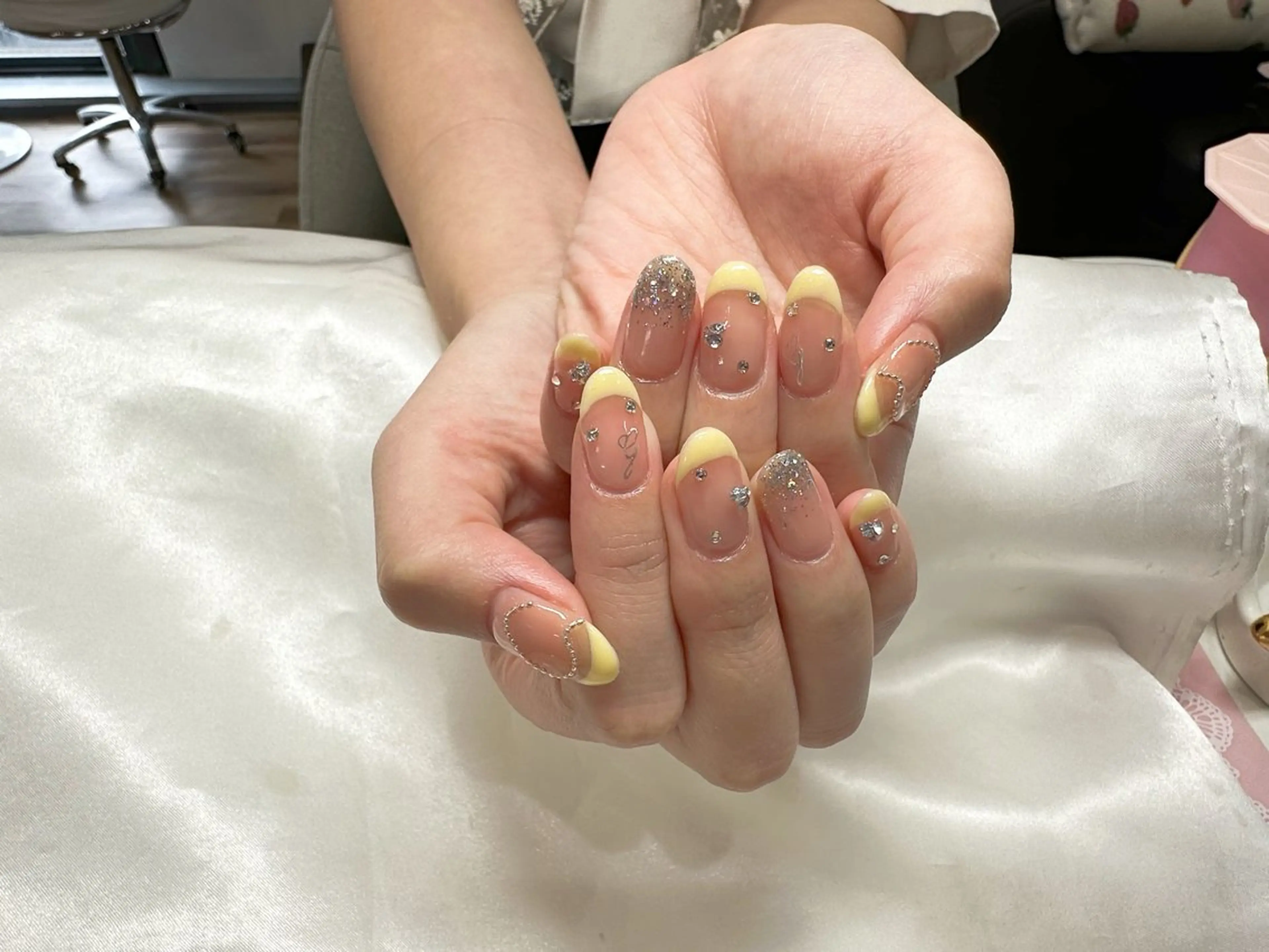 ネイル Ui_Amor (パラジェル)のネイルデザイン