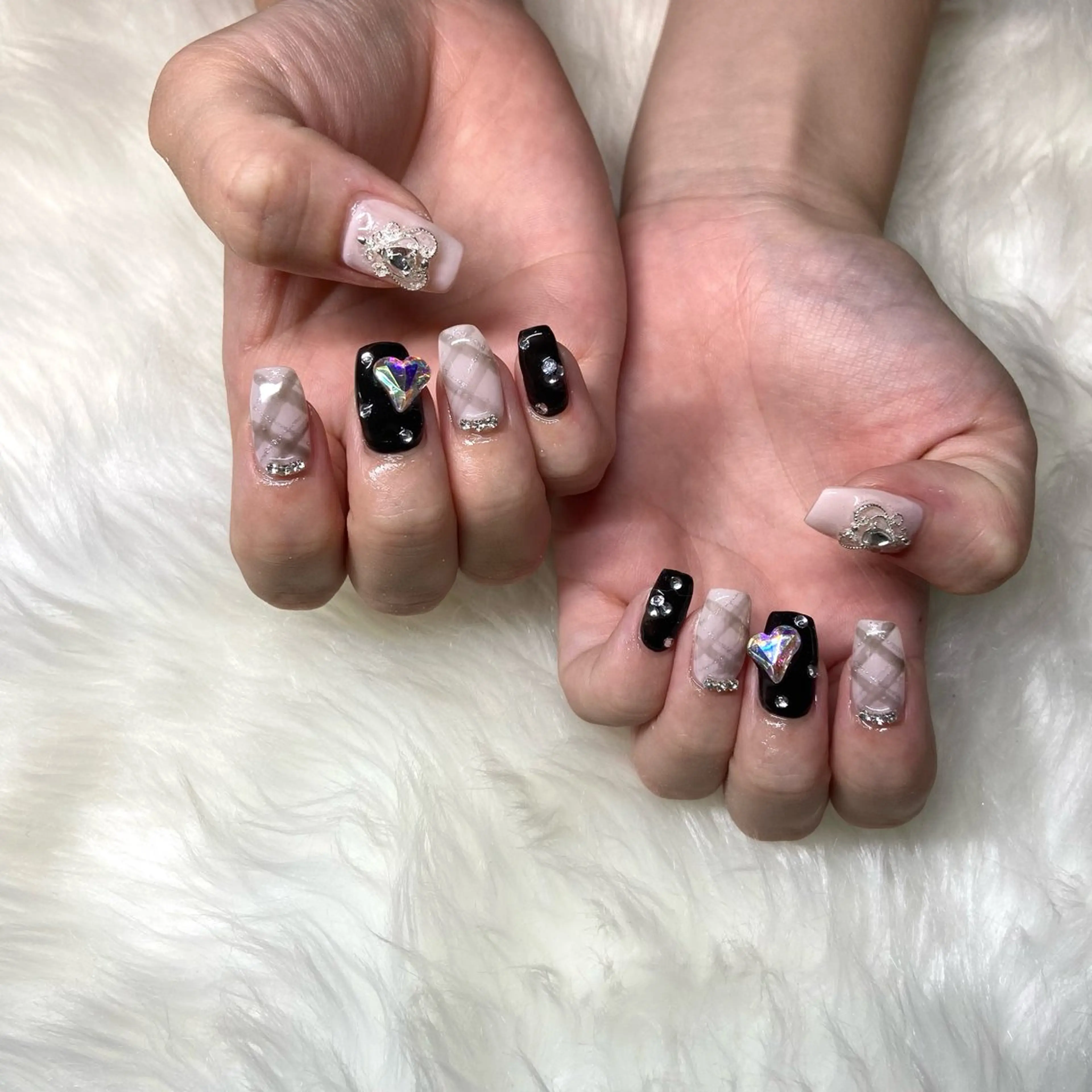 ネイル ハンドネイル R nailのネイルデザイン