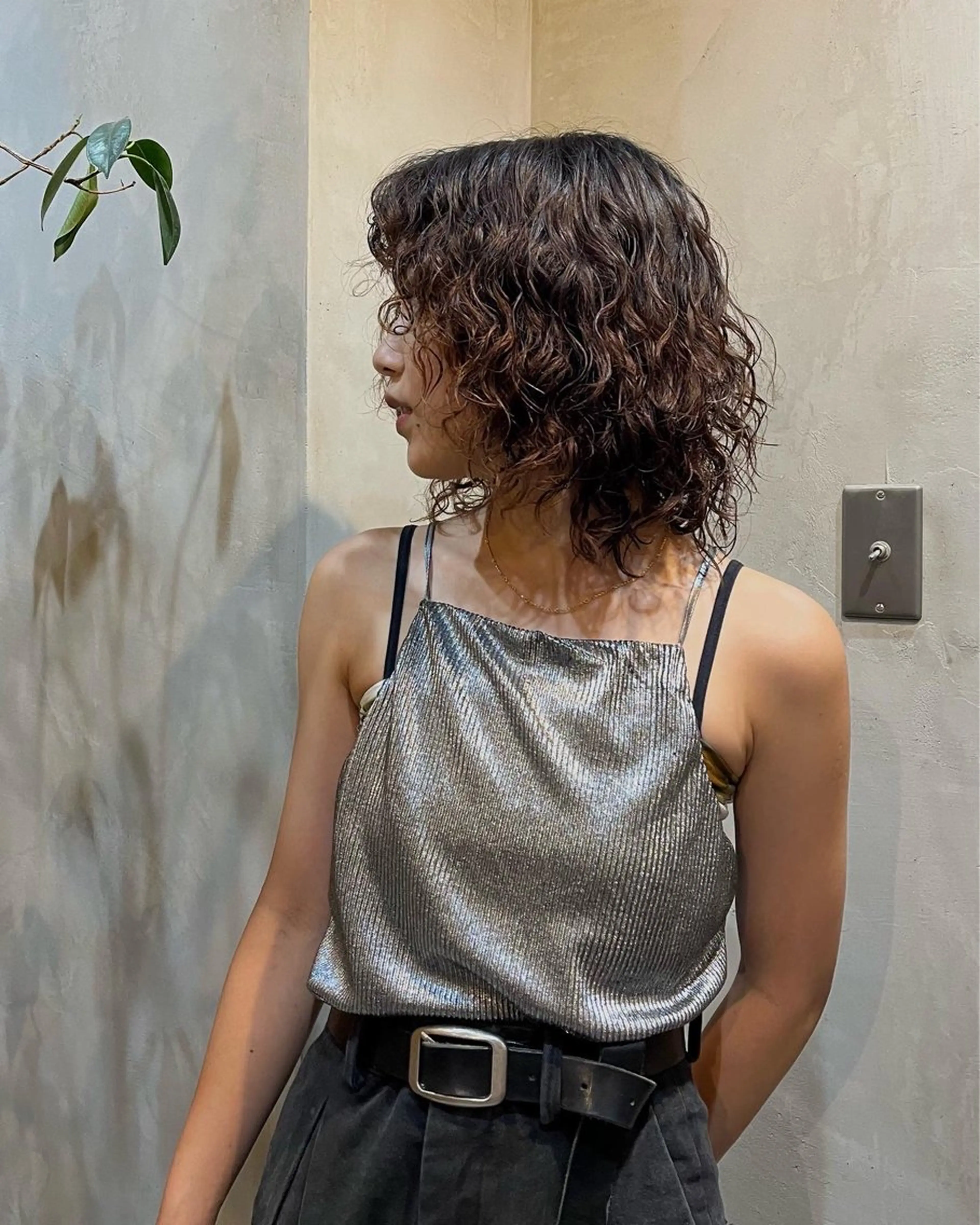 ミディアム カット パーマ トリートメント sourceliebe所属・韓国風前髪顔周り バーバーakaneのヘアスタイル