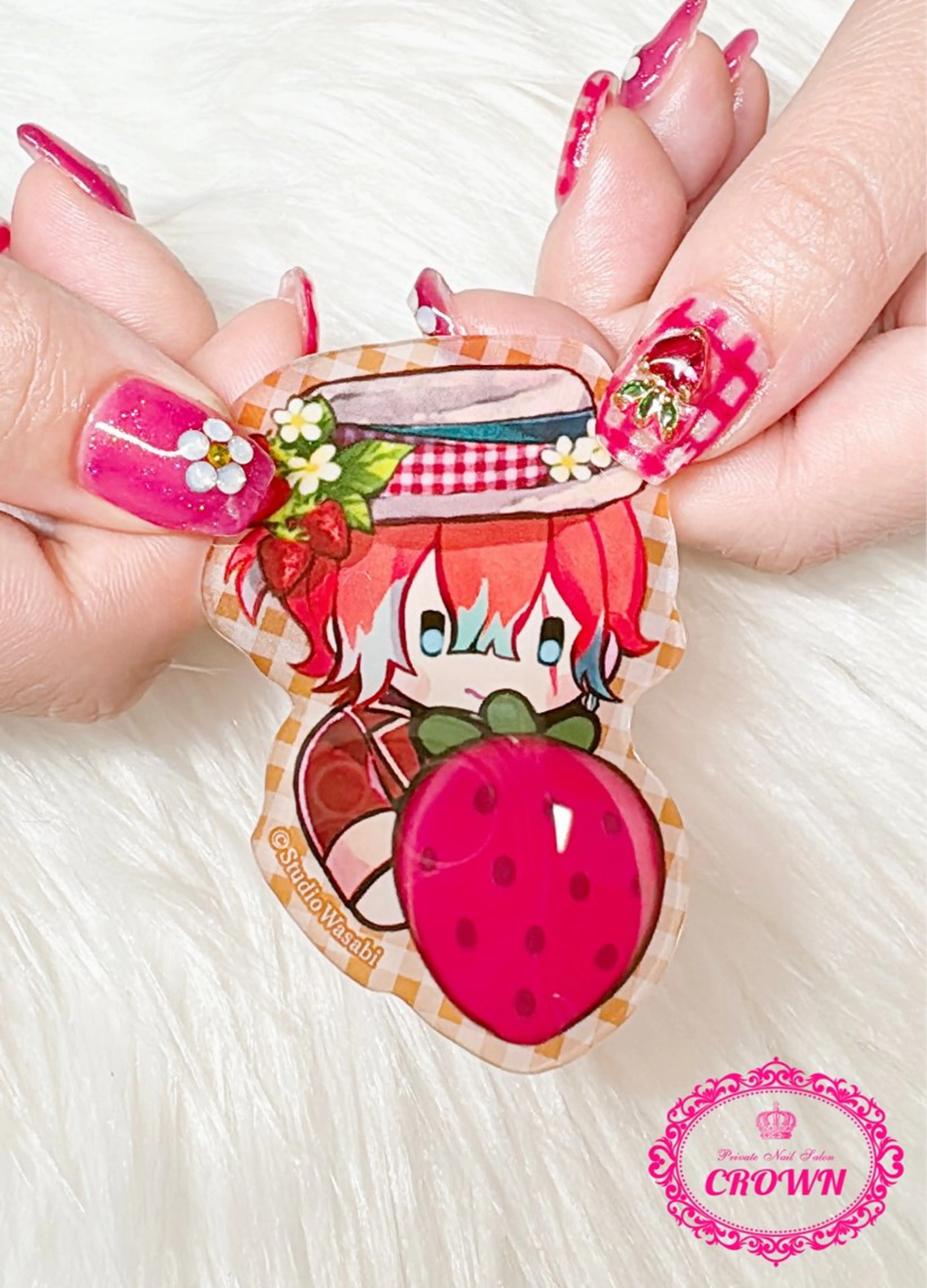 ネイル CROWN プライベートサロンのネイルデザイン