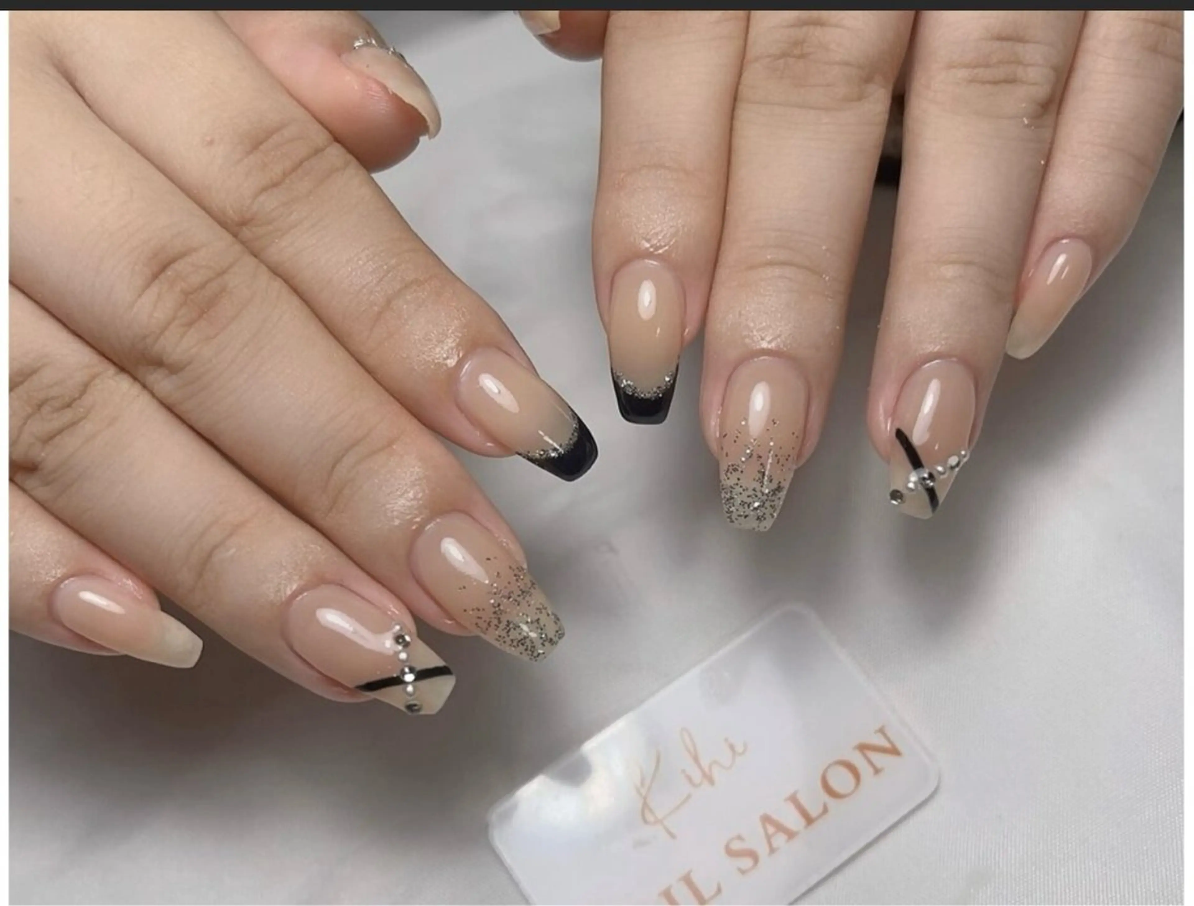 ネイル アートネイル フレンチネイル ジェルネイル グラデーション 韓国ネイル Nail Salon kihi大塚店のネイルデザイン