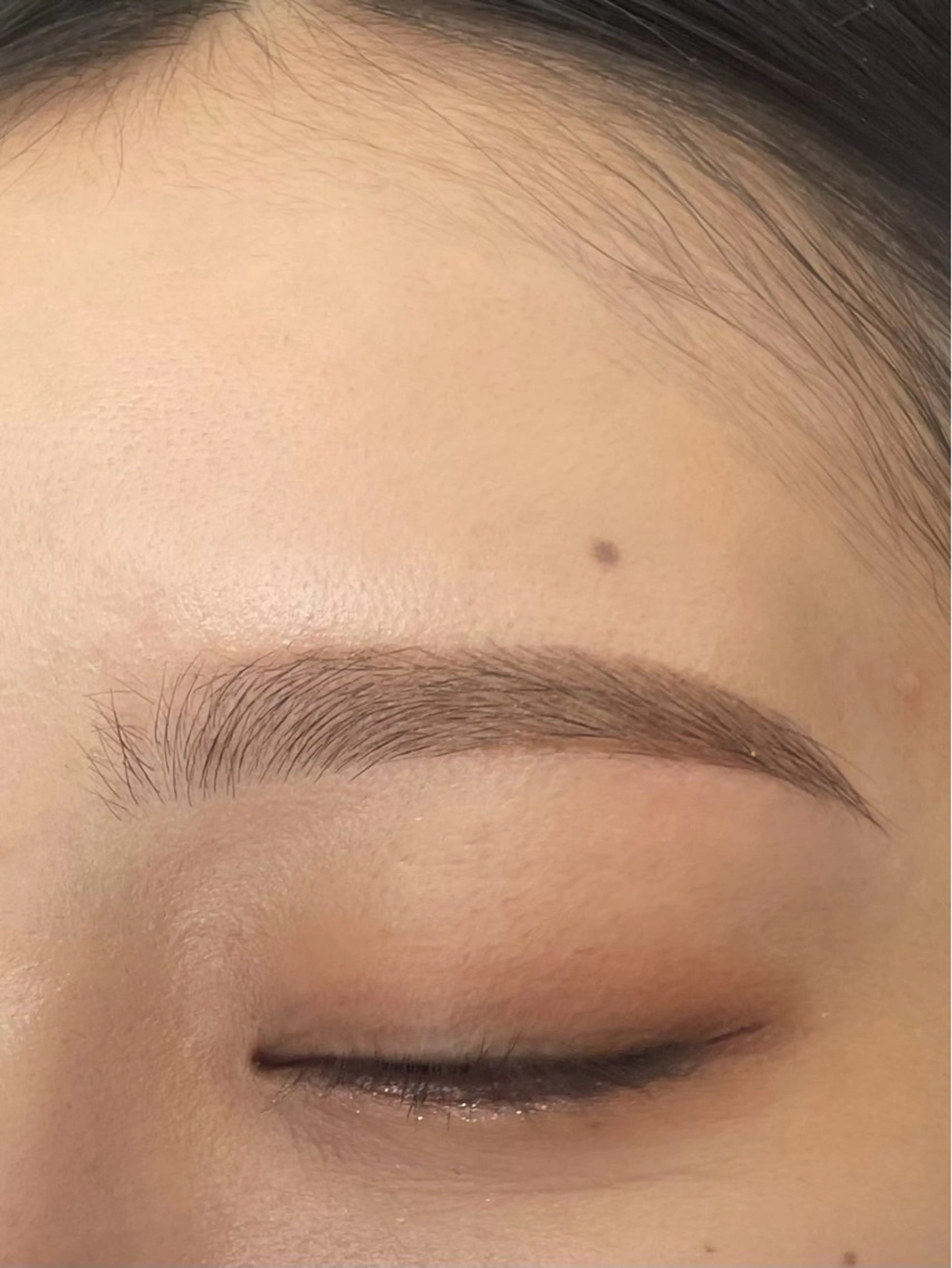 アイブロウ MIROH所属・MIROH SARAのマツエク・マツパデザイン