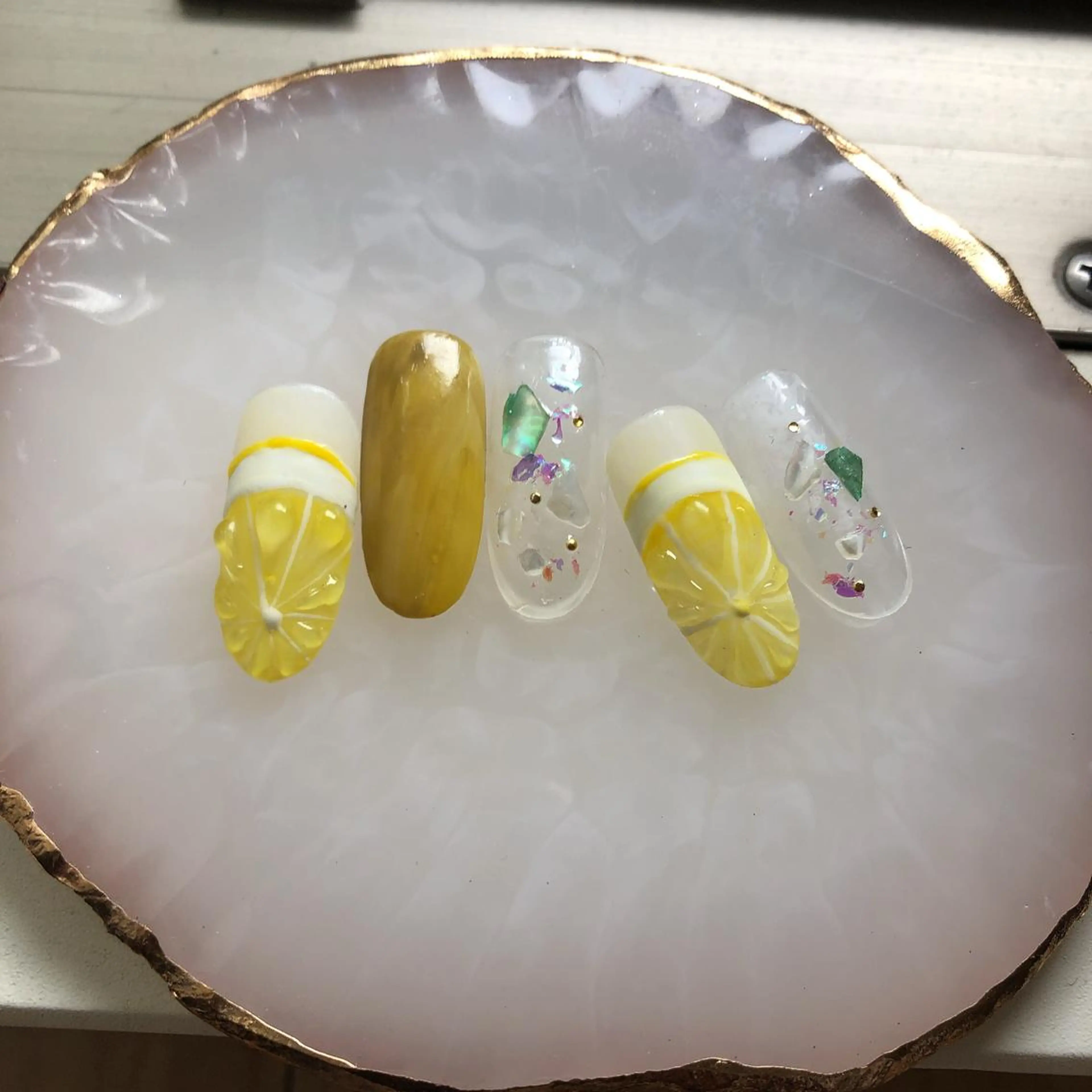 ネイル 奥園 良恵のネイルデザイン