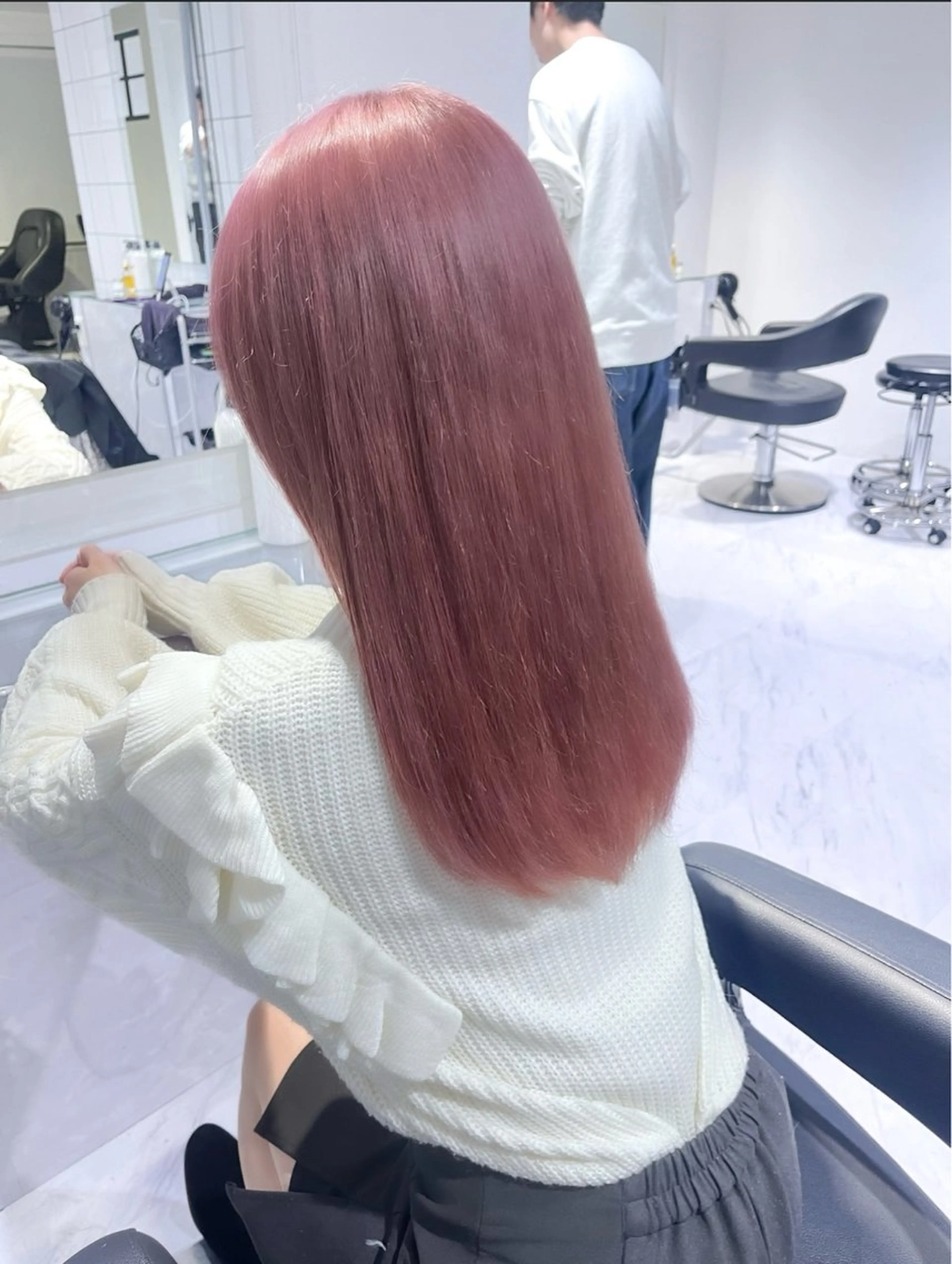 ロング カラー 🫧うる艶トレンド 🫧透明感カラーのヘアスタイル