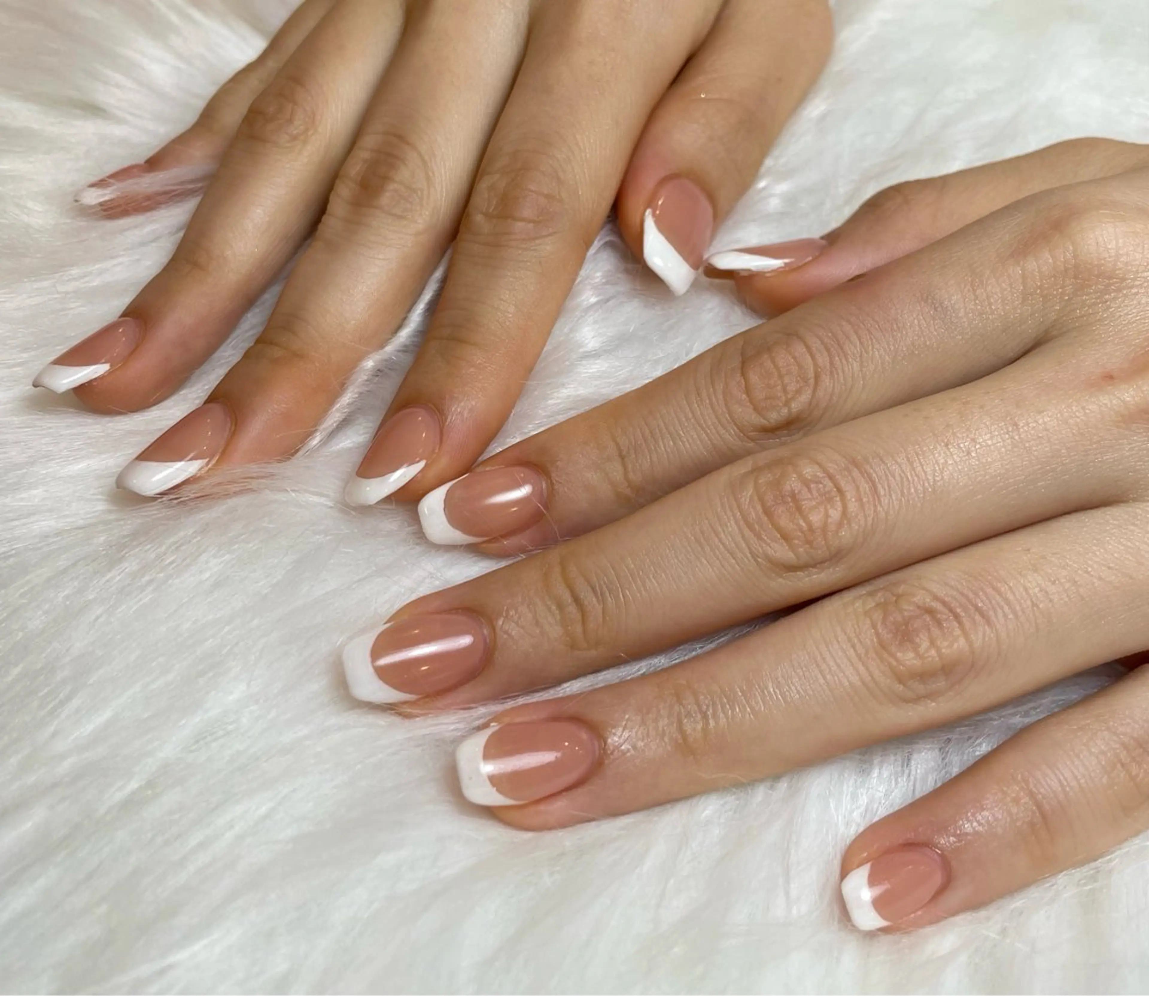 ネイル フレンチネイル eyelash&nail YUZUME所属・Narumi/ YUZUME銀座のネイルデザイン