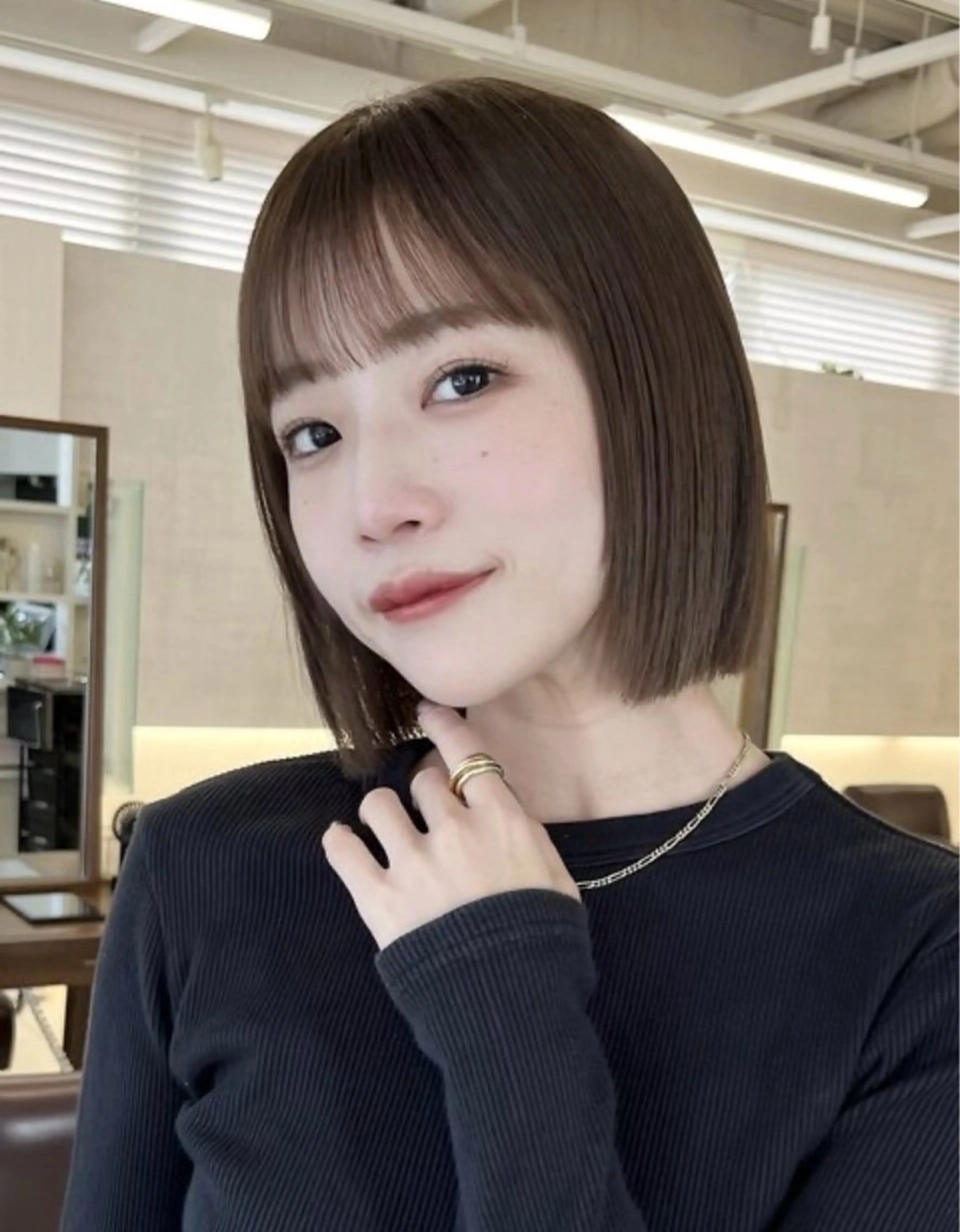 ショート 福岡美容師 透明感カラーのヘアスタイル