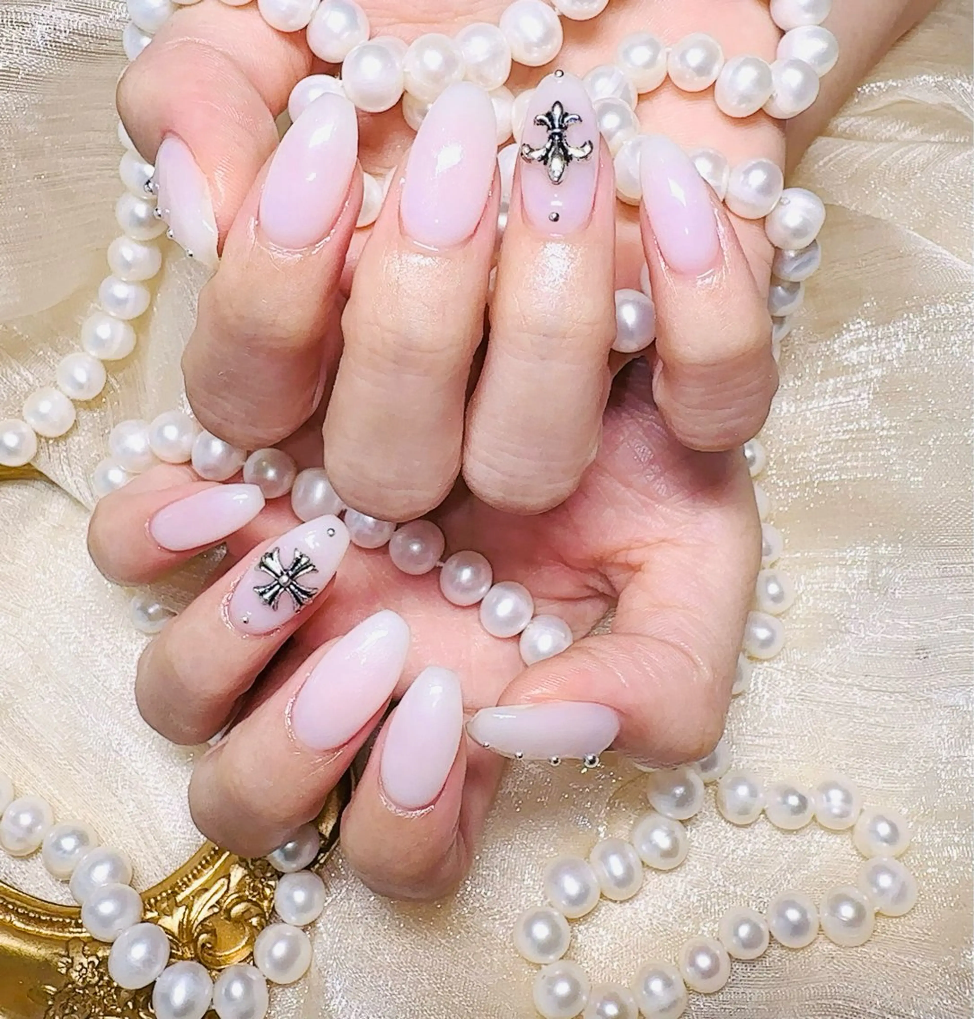 ネイル 伊原 羽美のネイルデザイン