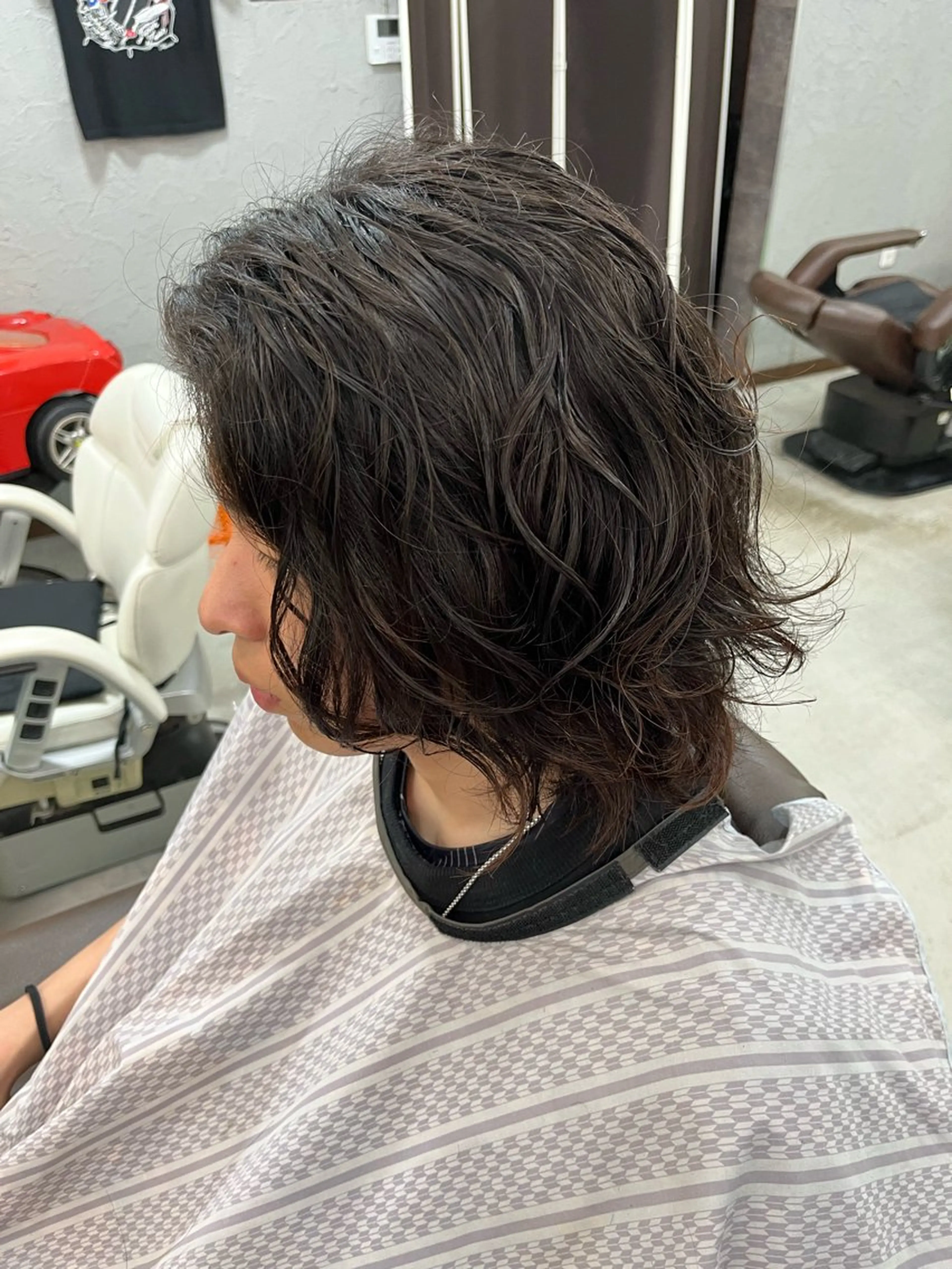 ミディアム パーマ メンズ 宮城 亜希子のヘアスタイル