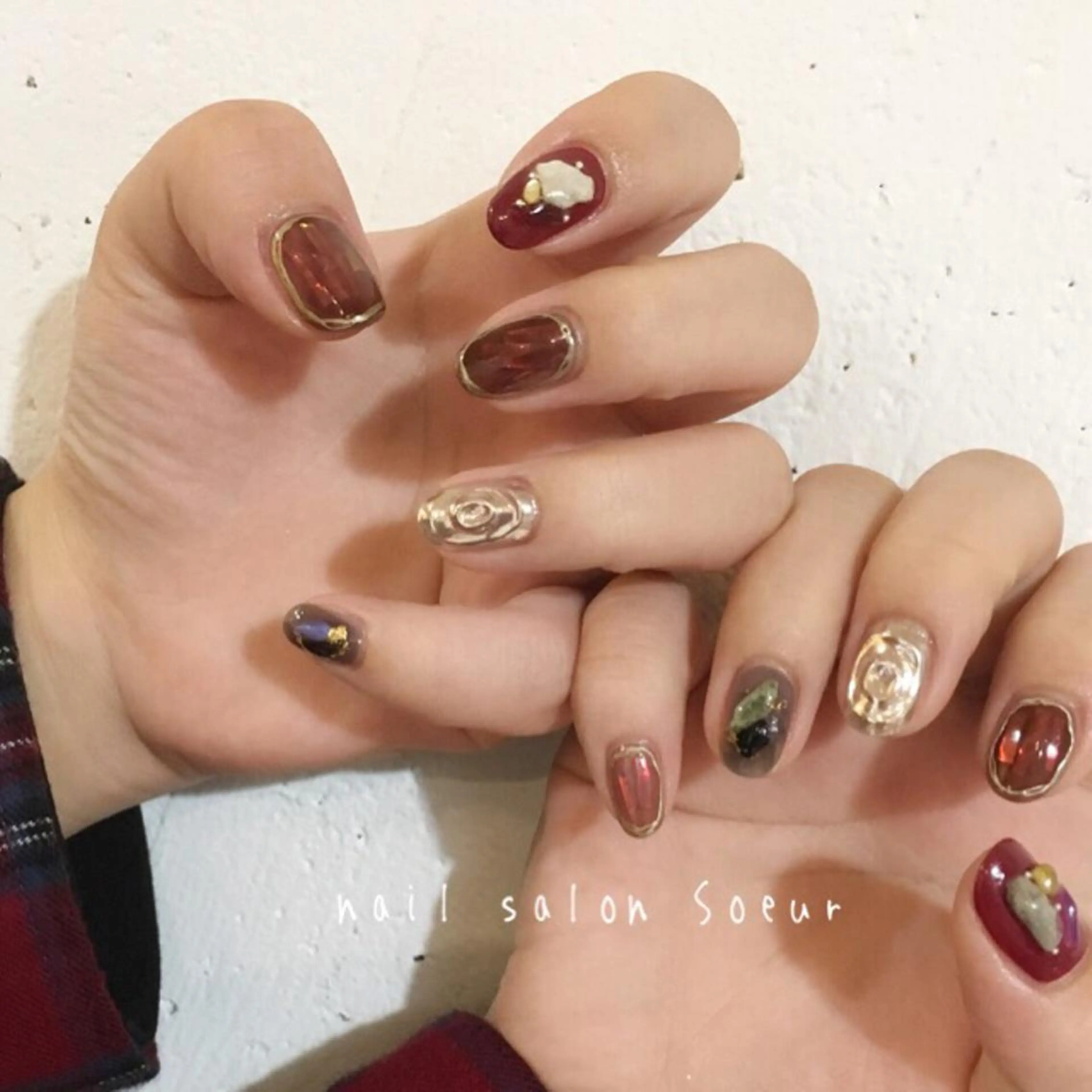 ネイル アートネイル 長さ出し ジェルネイル マットネイル ミラーネイル ハンドネイル nail salon Soeurのネイルデザイン