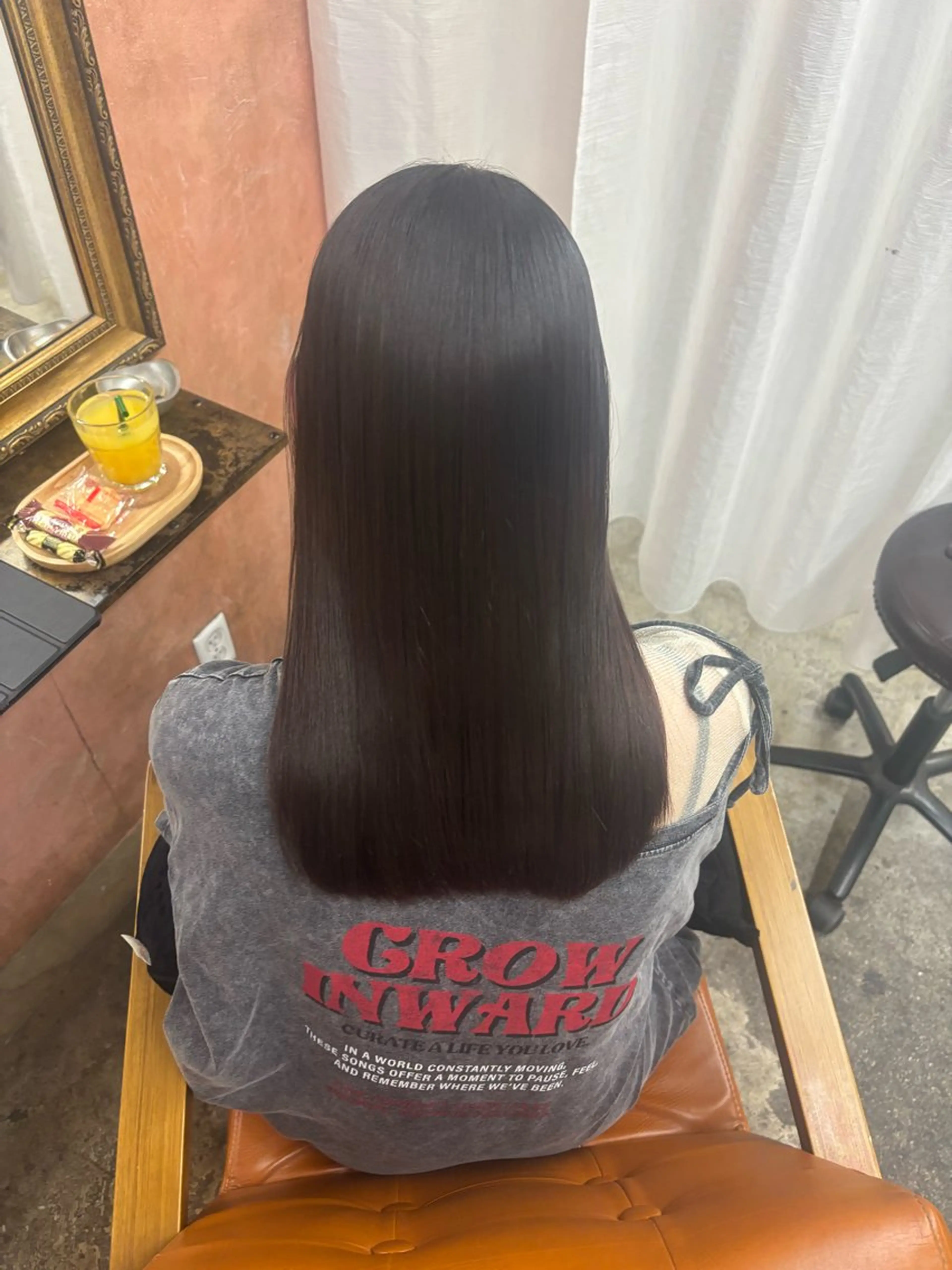 縮毛矯正 大本 涼風のヘアスタイル