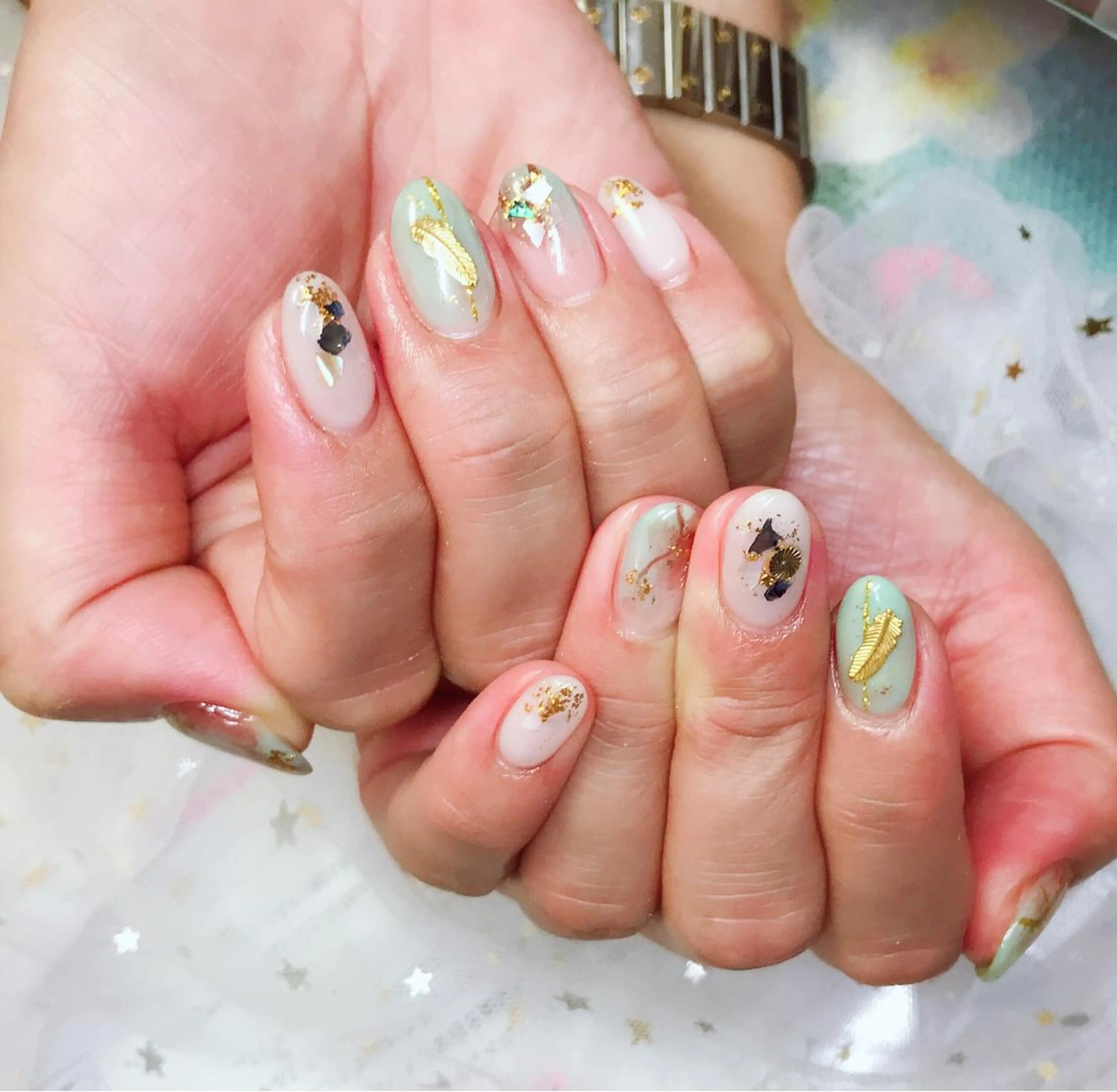 ショート カラー ネイル Q Free nailsのネイルデザイン