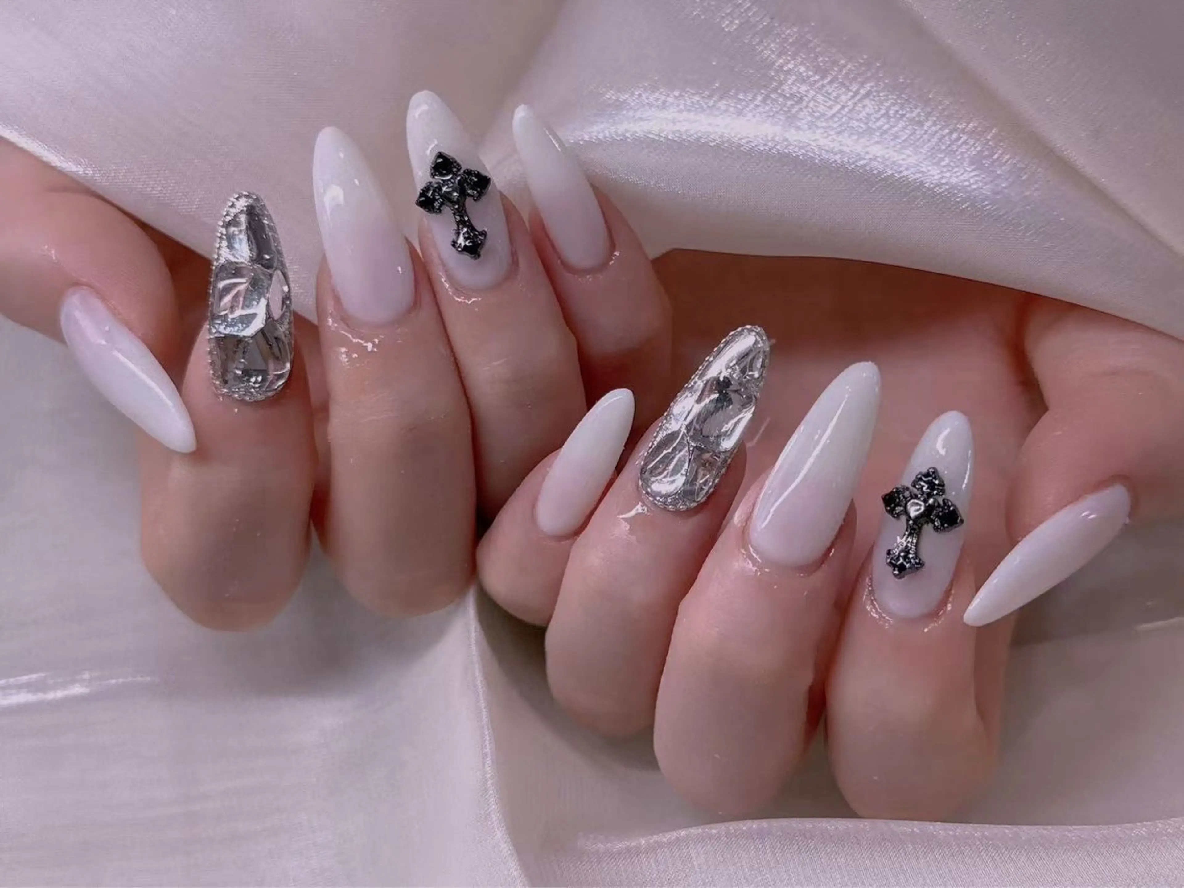 ネイル ハンドネイル リン リンのネイルデザイン