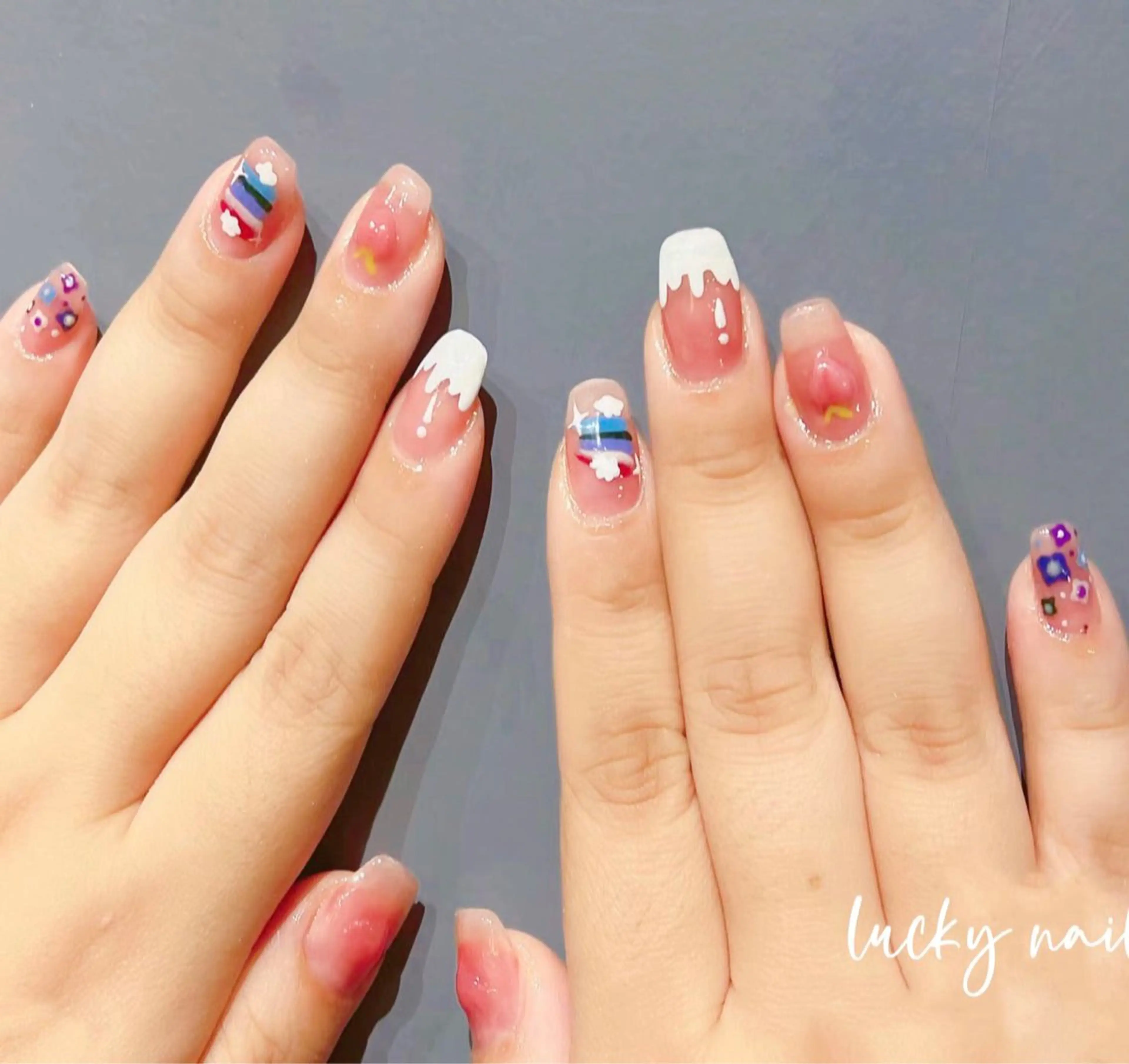 ネイル チークネイル 長さ出し ジェルネイル マグネットネイル 持ち込み ラッキーネイルサロン 西川口東口店のネイルデザイン