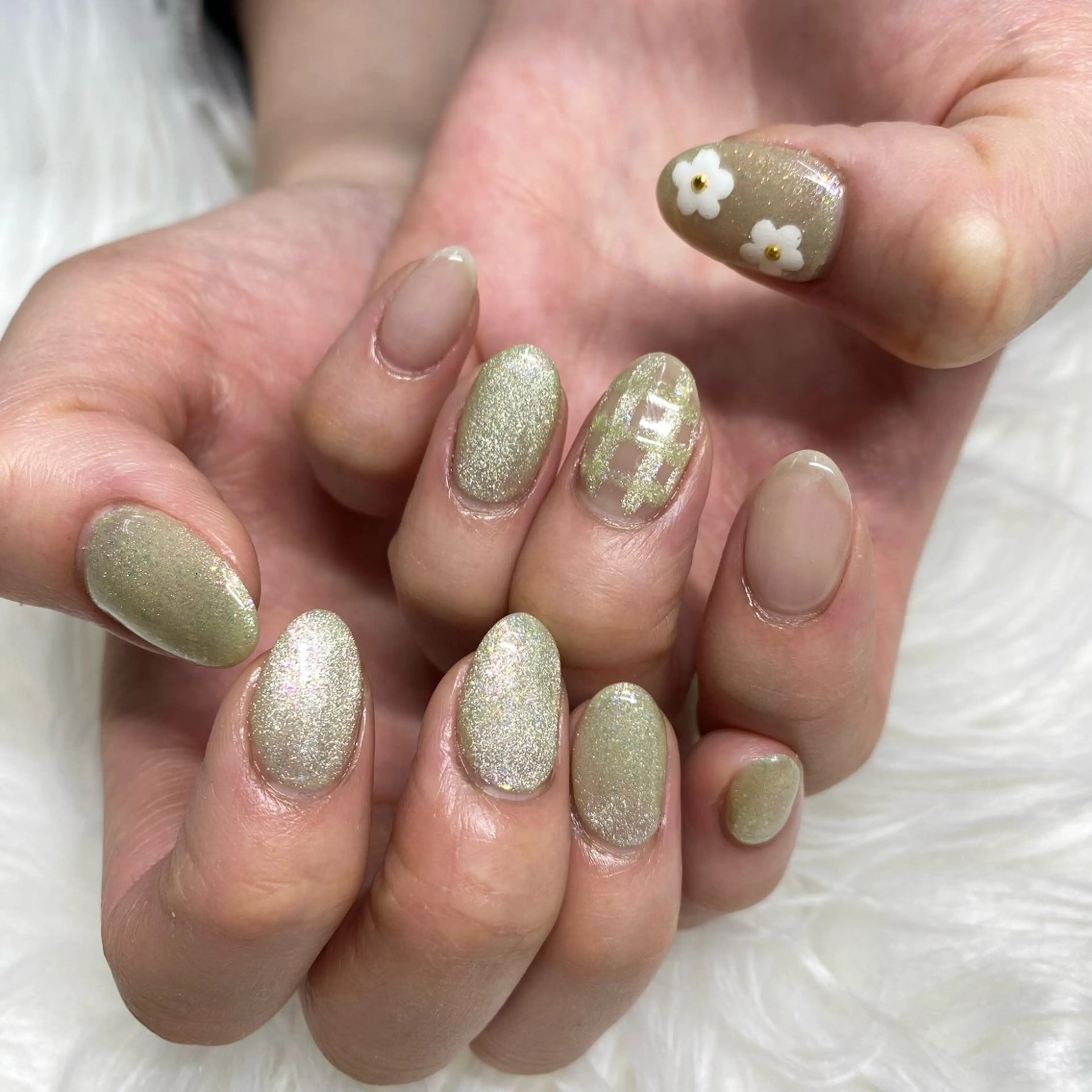 ネイル ハンドネイル ハンドケア RaLa（ネイル&アイラッシュ）所属・🫧RaLa ⭐︎AYAKA🫧のネイルデザイン