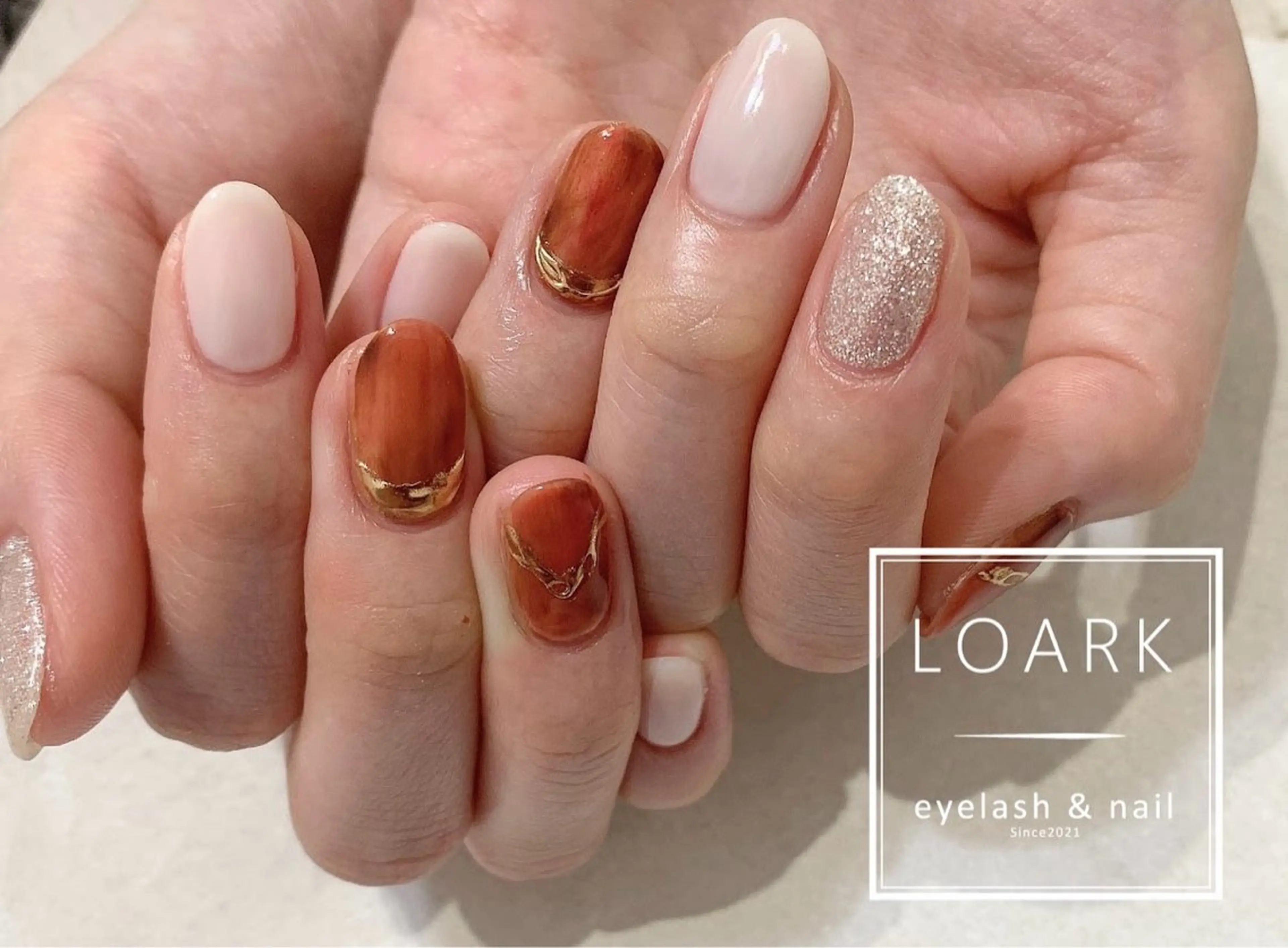ネイル LOARK nail Rina🫧のネイルデザイン