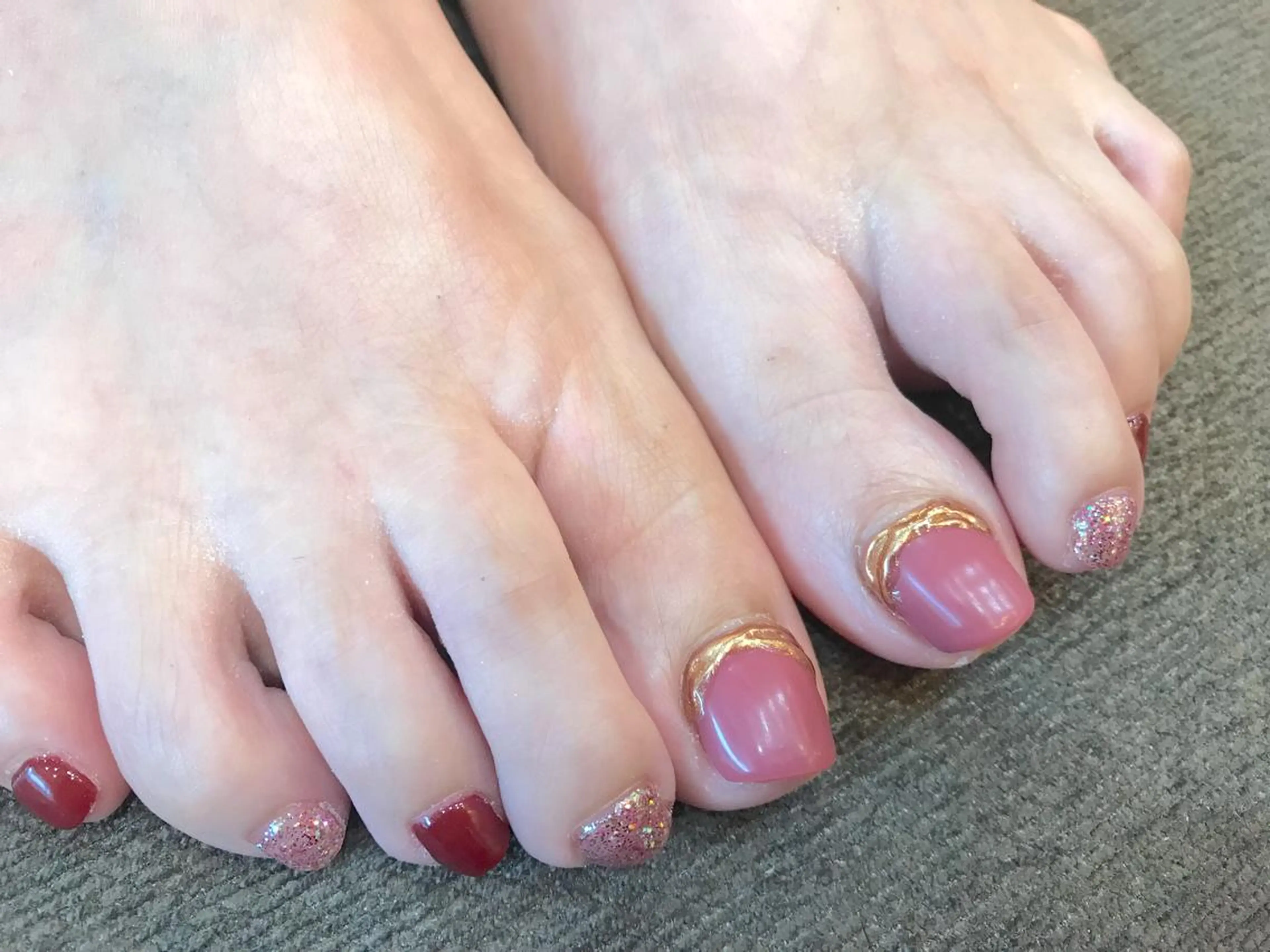 ネイル フットネイル eclale nのネイルデザイン