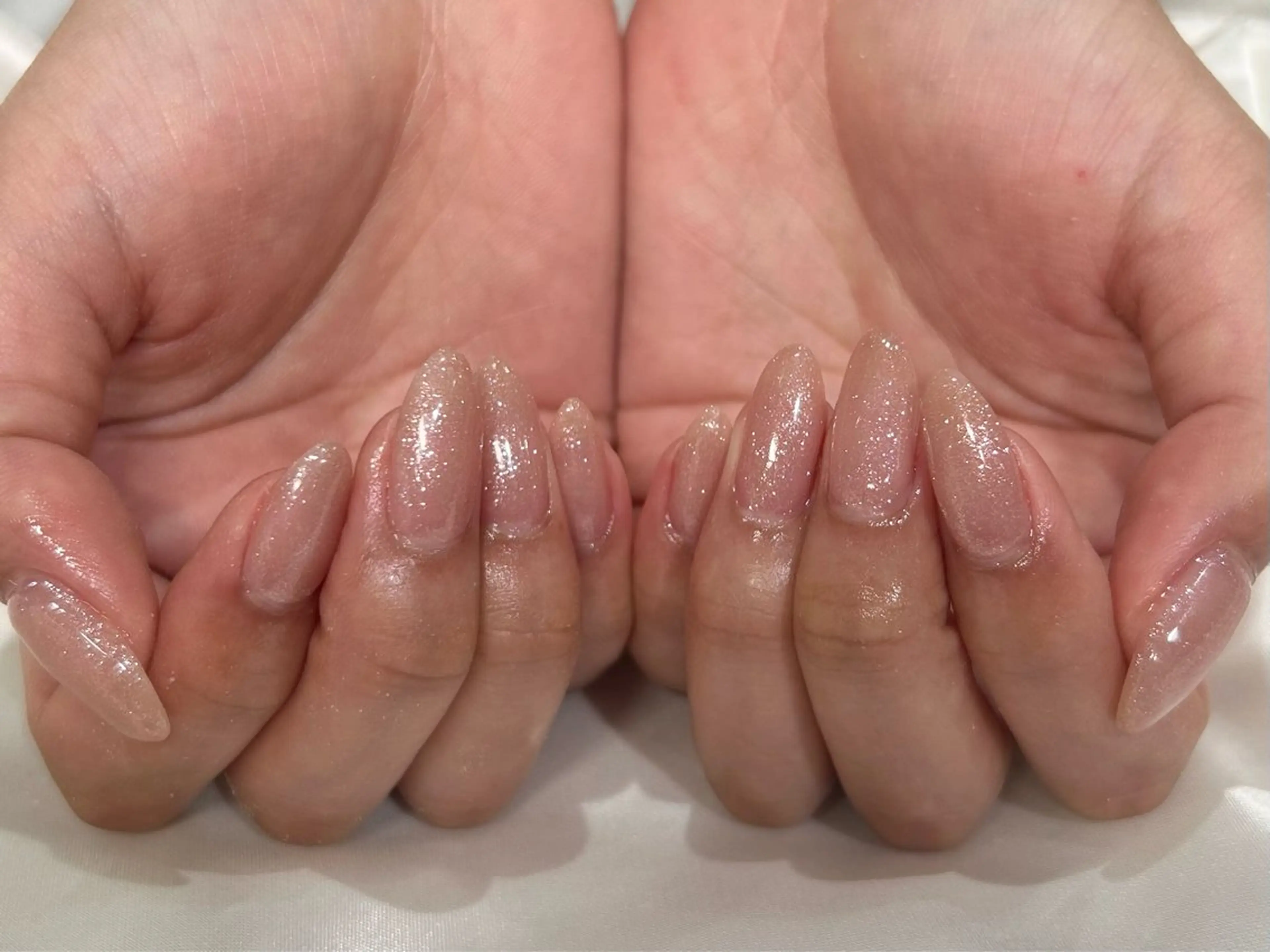 🎀大人気No5🎀💕 ハンドネイルラメワンカラー（丁寧なケア付きです）💕  多数ある色の中からお選びいただけます！の写真