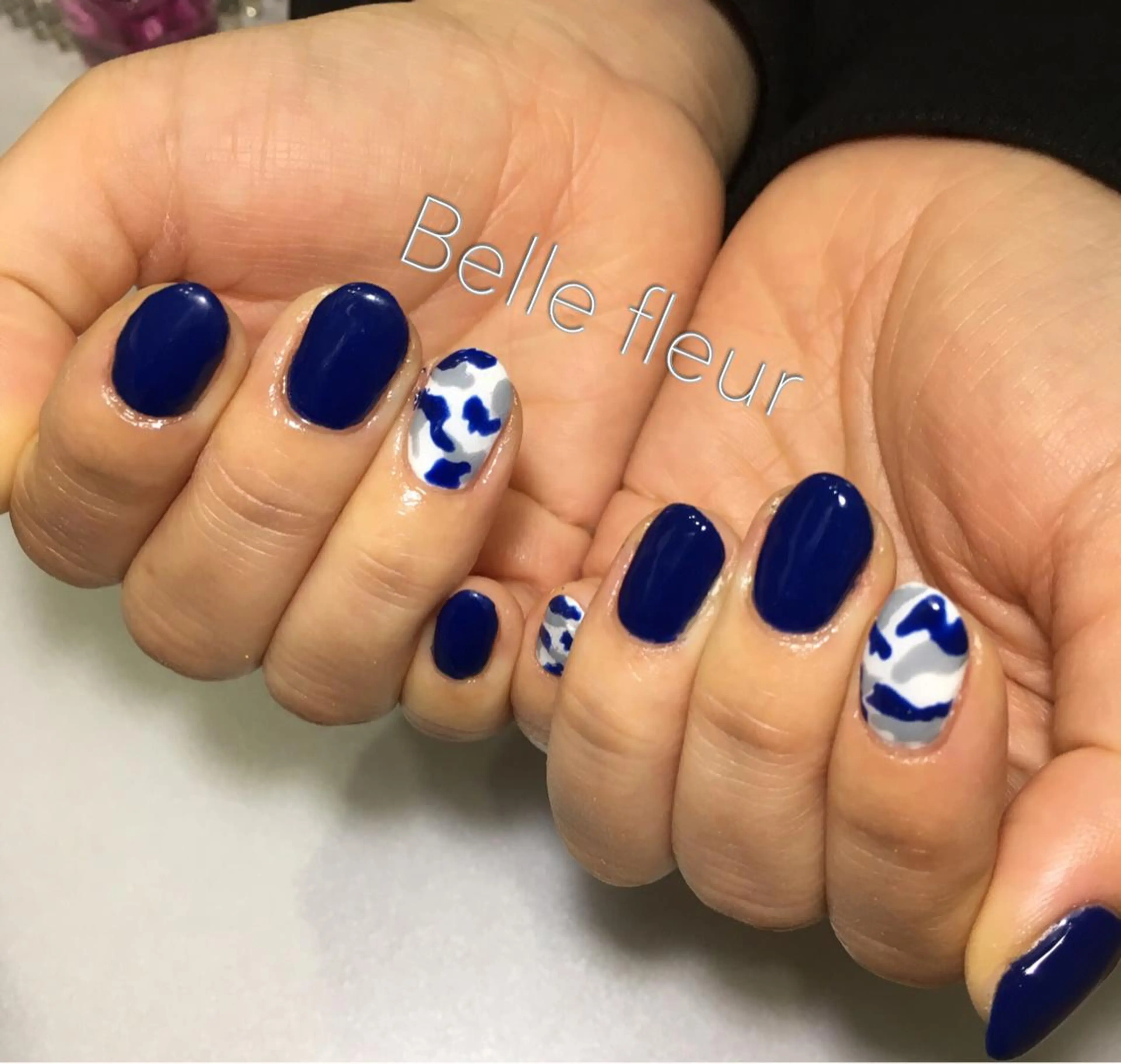 ミディアム ネイル Belle fleurのネイルデザイン