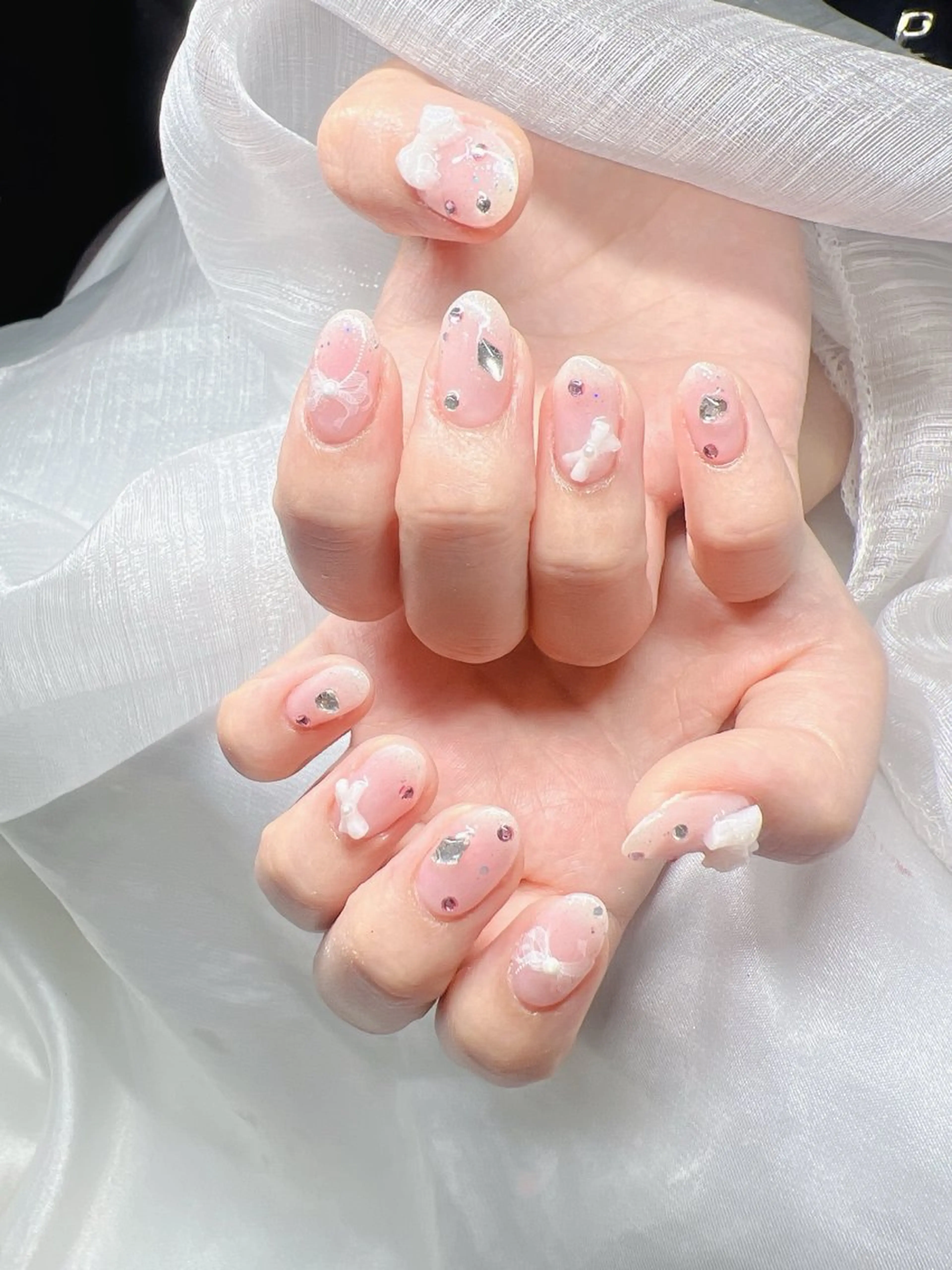 ネイル ハンドネイル Lee Nailsのネイルデザイン