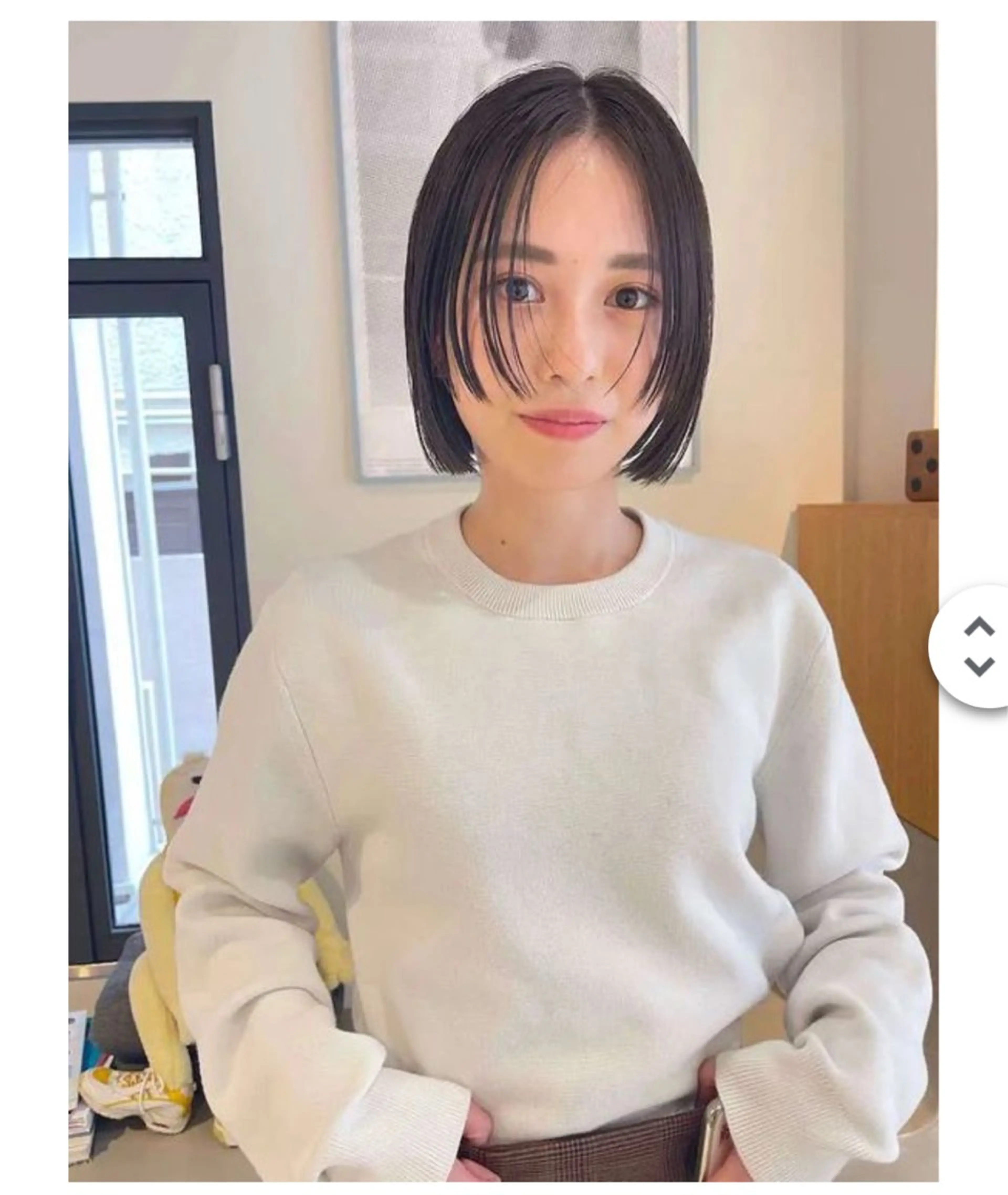 ミディアム 未 来カットモデル無料のヘアスタイル