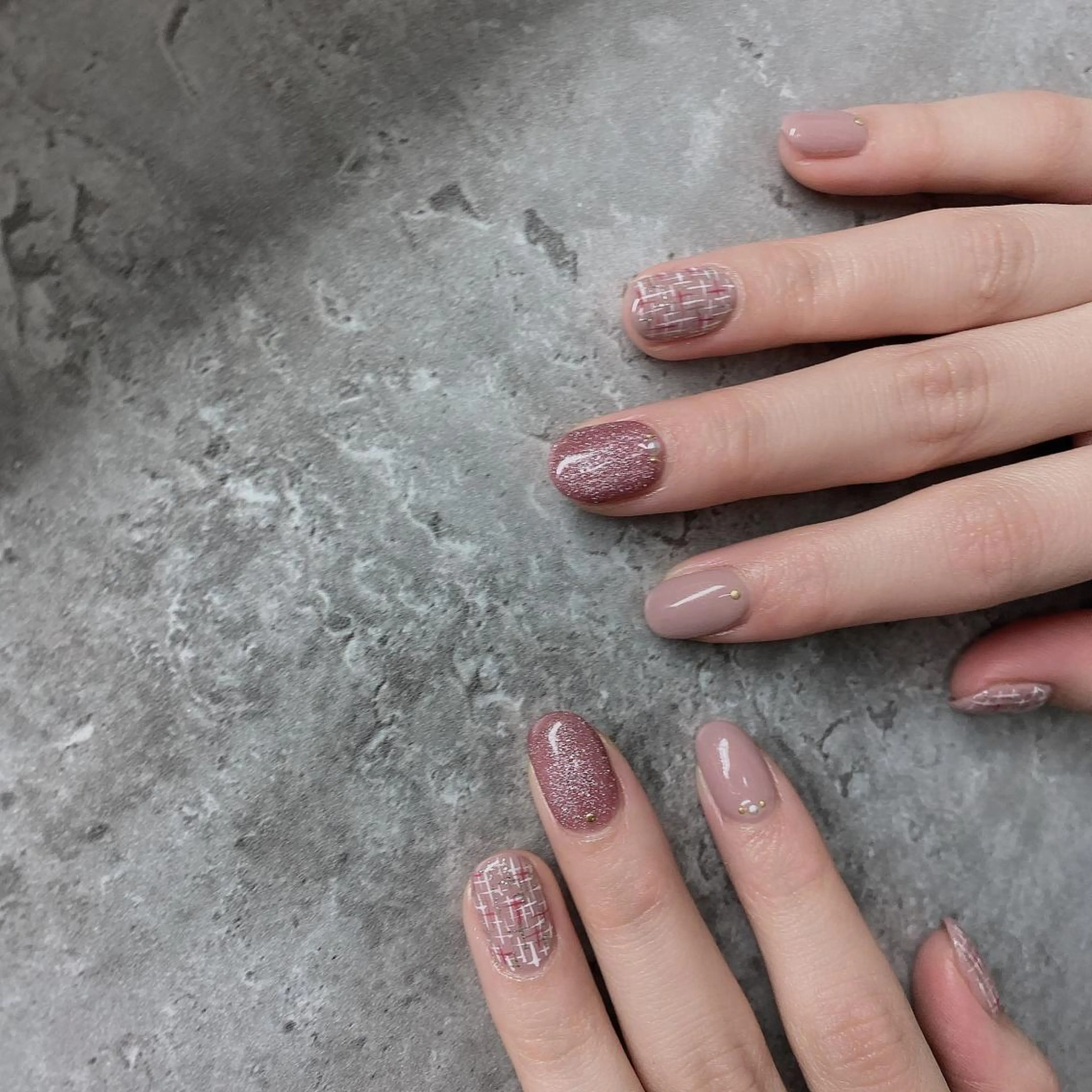 ネイル マグネットネイル ネイルPetit Ribbonのネイルデザイン