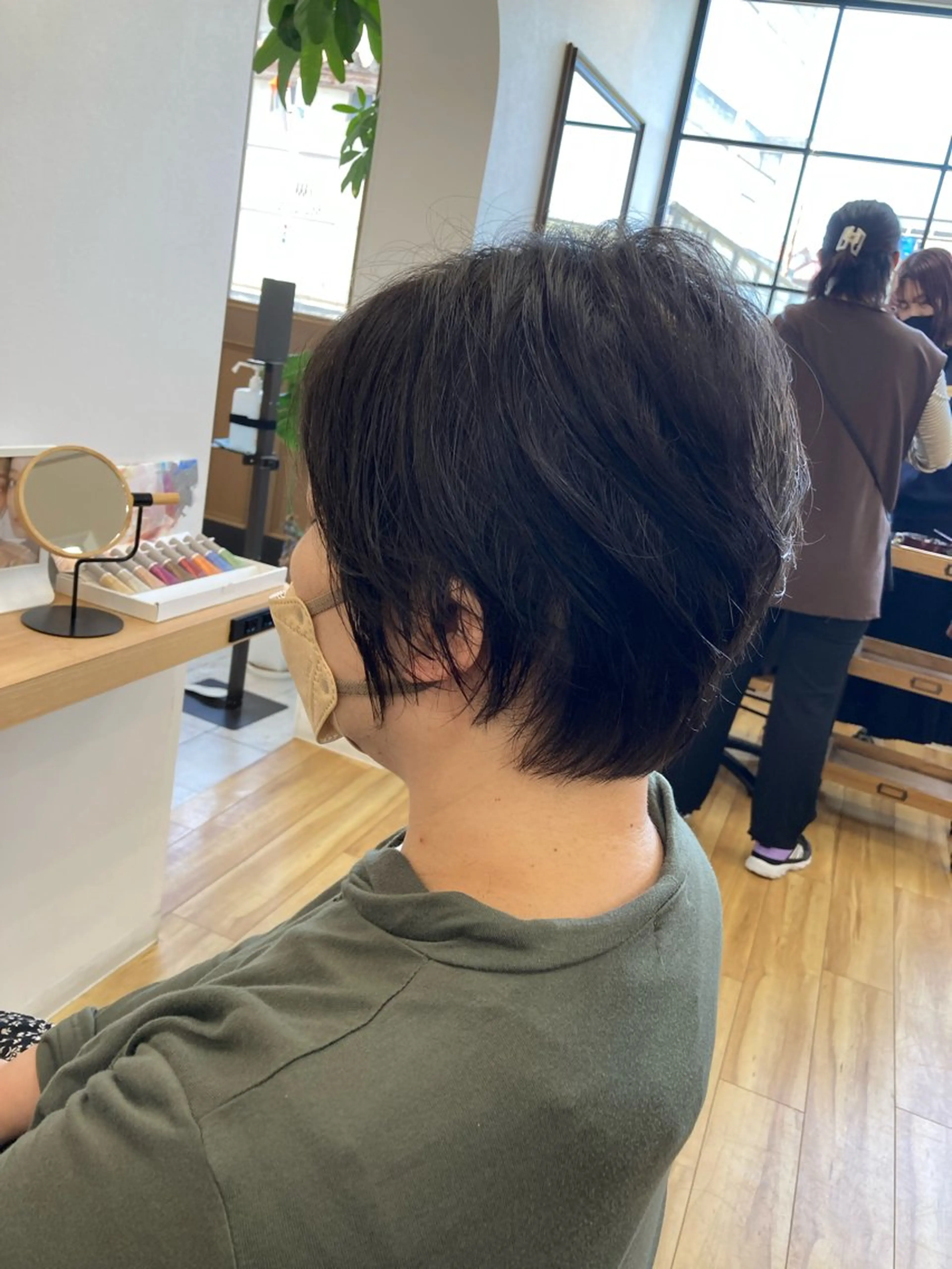 ショート くせ毛 カット トリートメント 大野 まゆのヘアスタイル