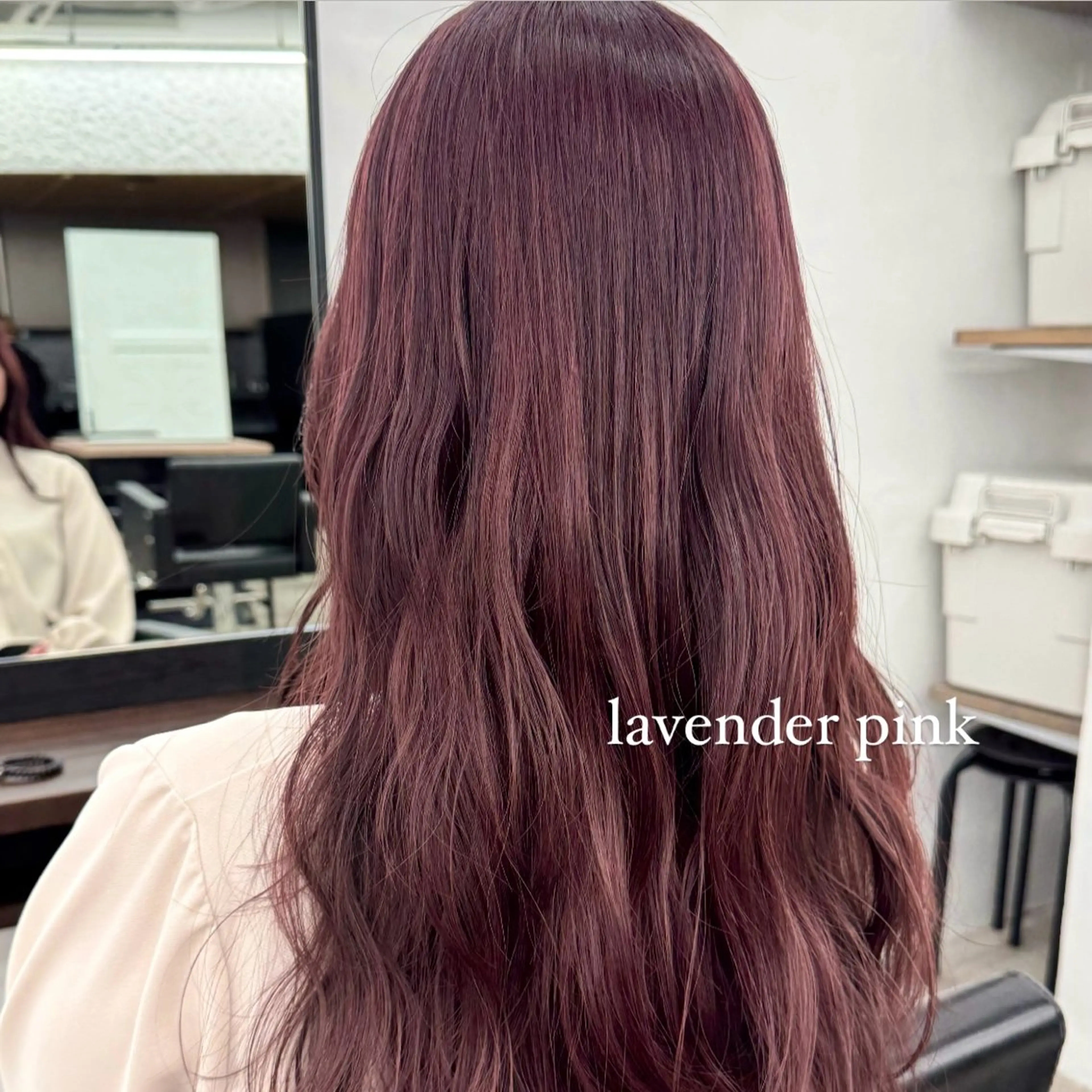 ミディアム カラー ヘアアレンジ ブリーチ ラベンダーカラー ラベンダーピンク ブリーチなしカラー ピンクカラー ボブ/レイヤー/ 艶髪/HANA💗のヘアスタイル