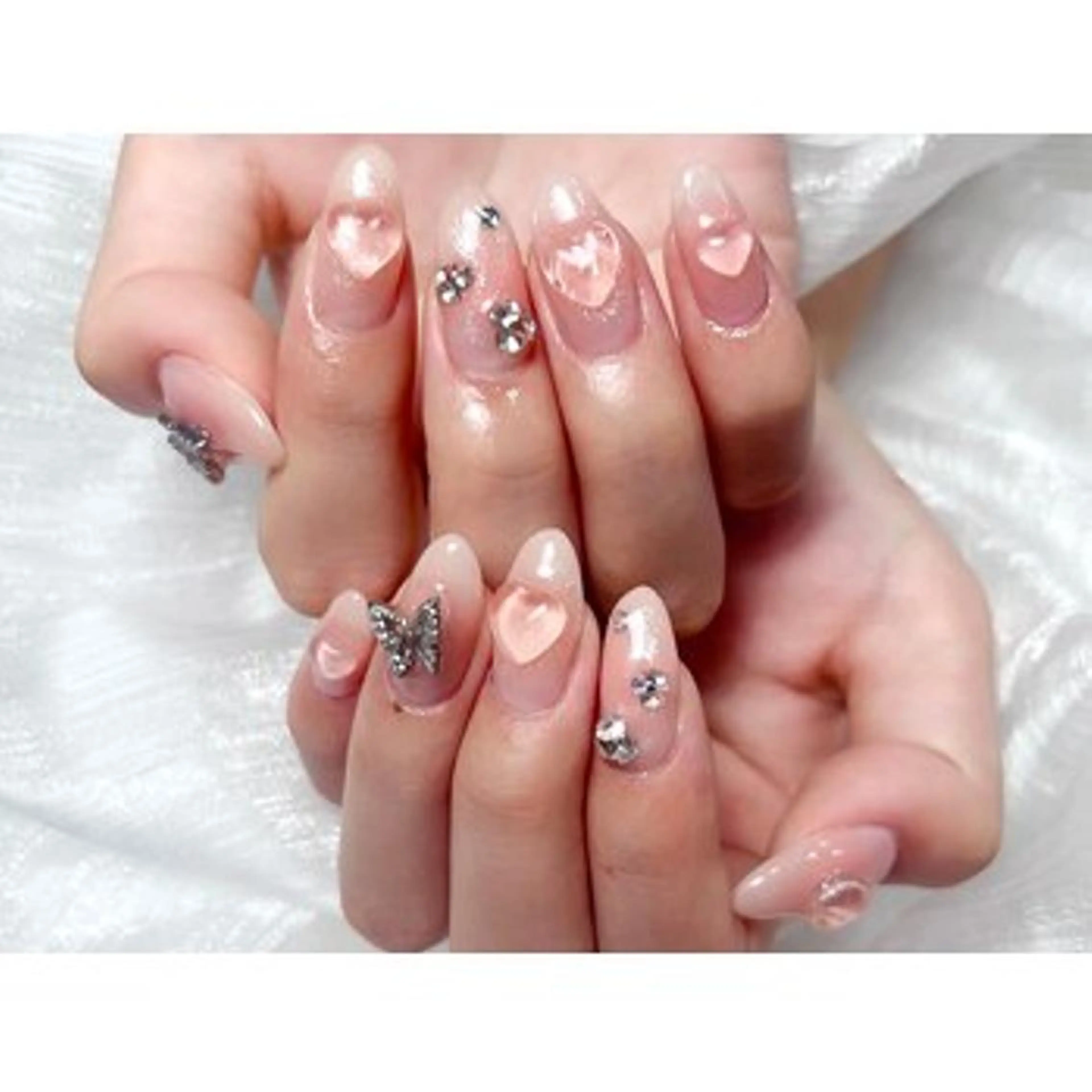 ネイル Elegantbea utyミクのネイルデザイン