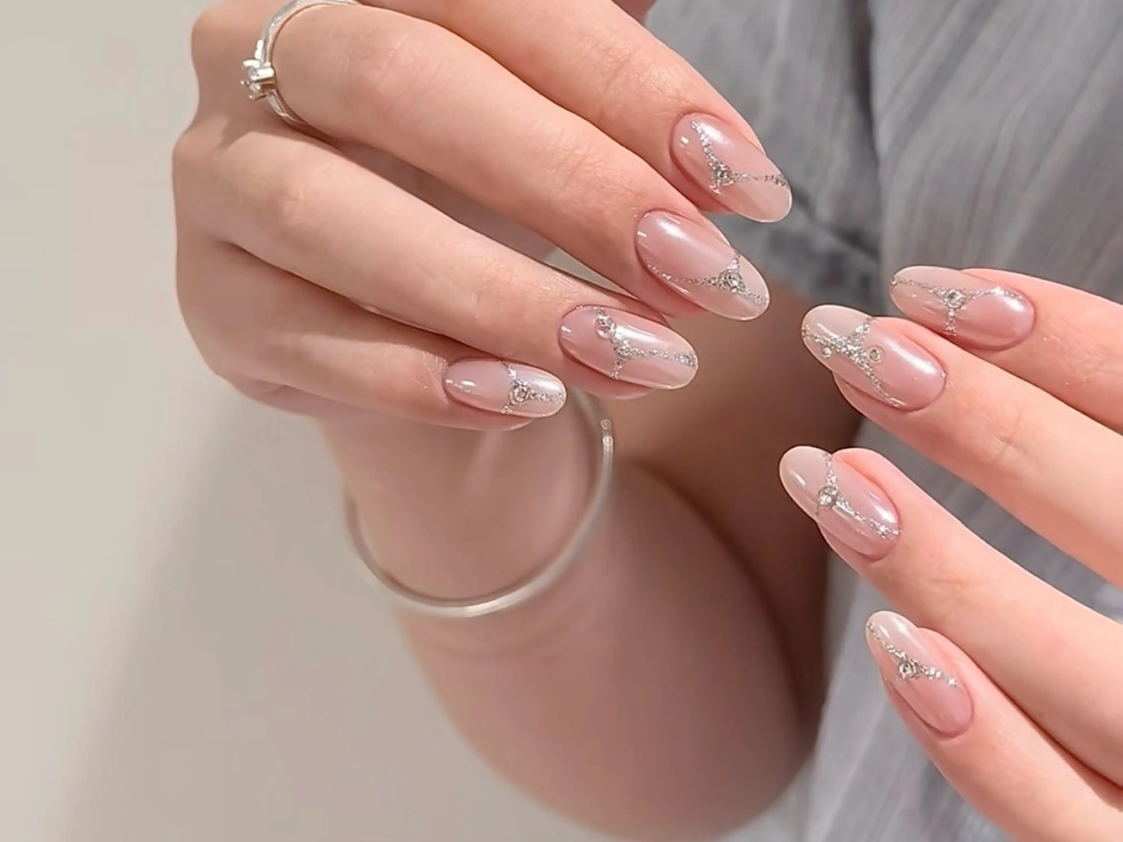 ワンホンデザイン　スートン、シールつけ放題¥10800の写真