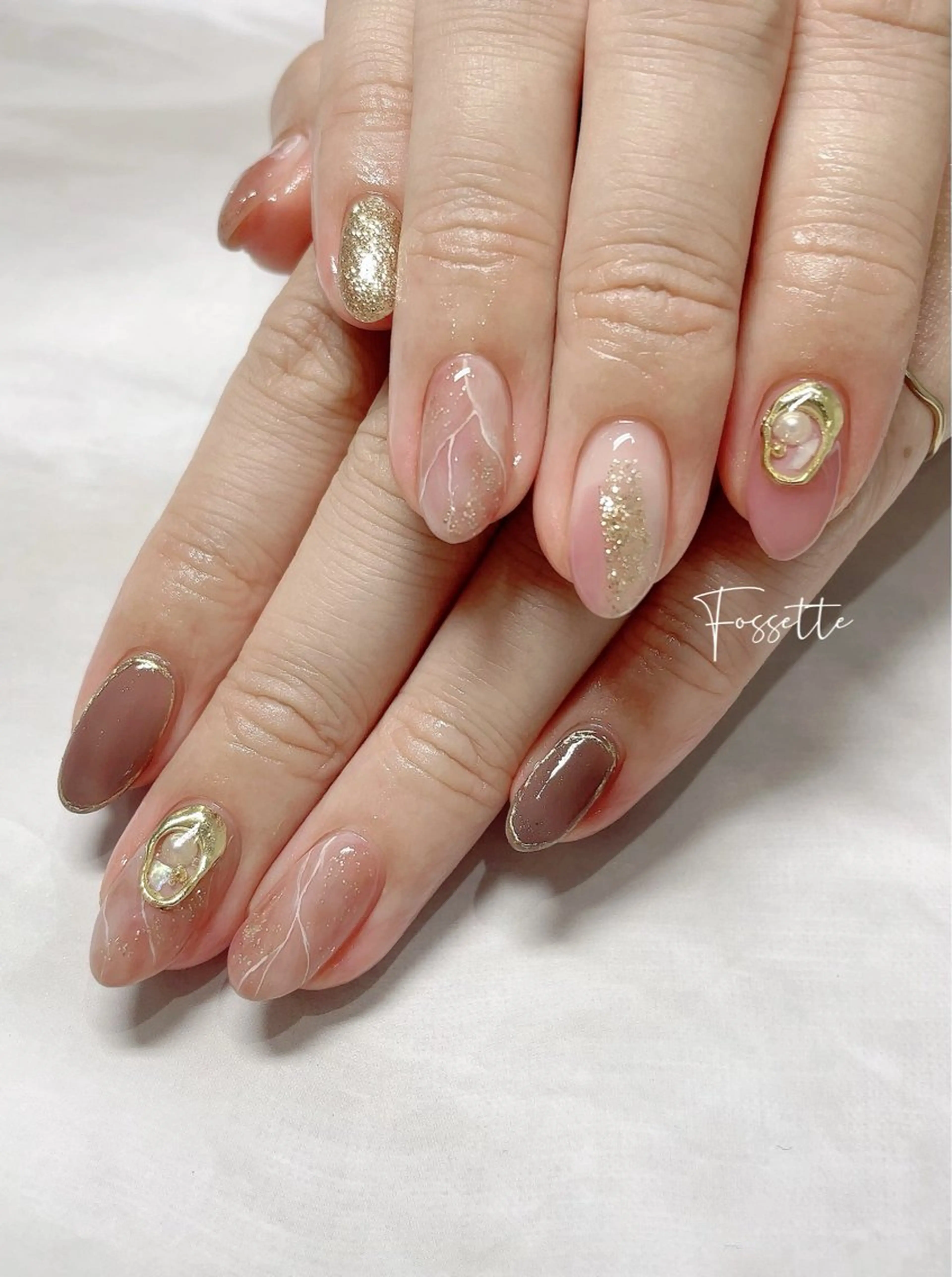 ネイル キラキラネイル 大理石ネイル(マーブル) ミラーネイル ニュアンスネイル nailsalon Fossetteのネイルデザイン
