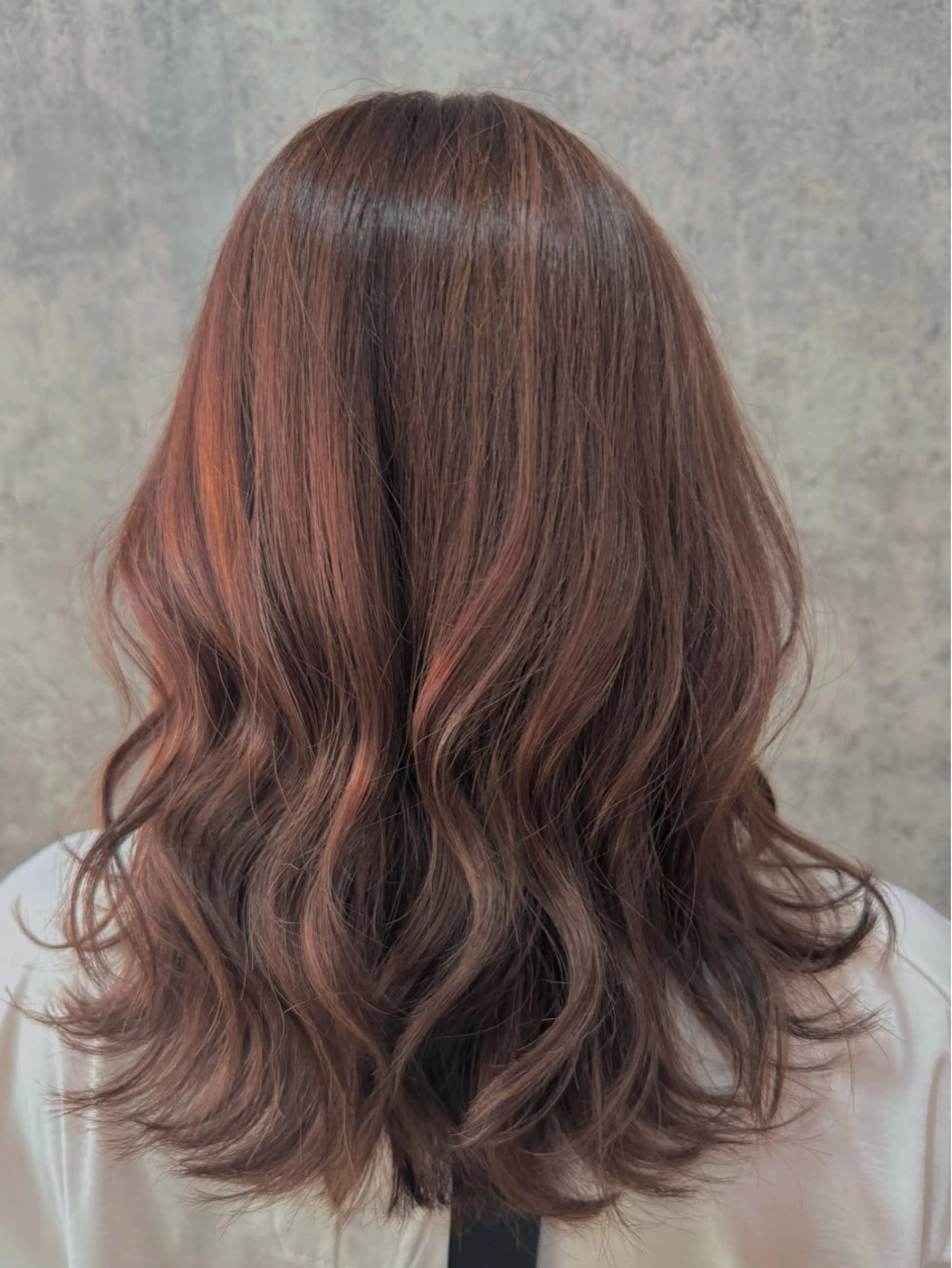 ミディアム カット ヘアカラー トリートメント 髪質改善×白髪ぼかし 美容師✂️武澤龍賀のヘアスタイル