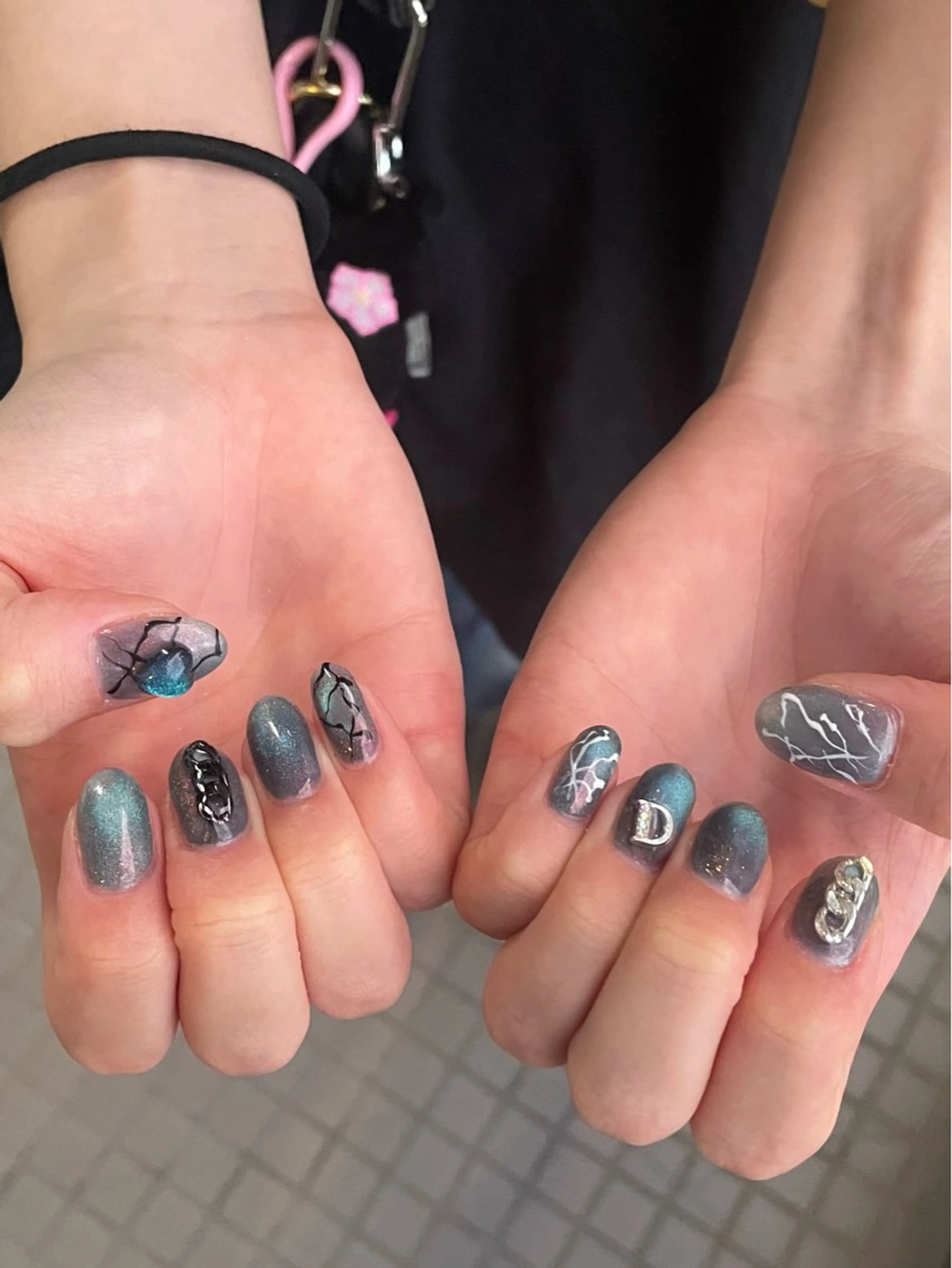 ネイル ハンドネイル One HARUNAのネイルデザイン