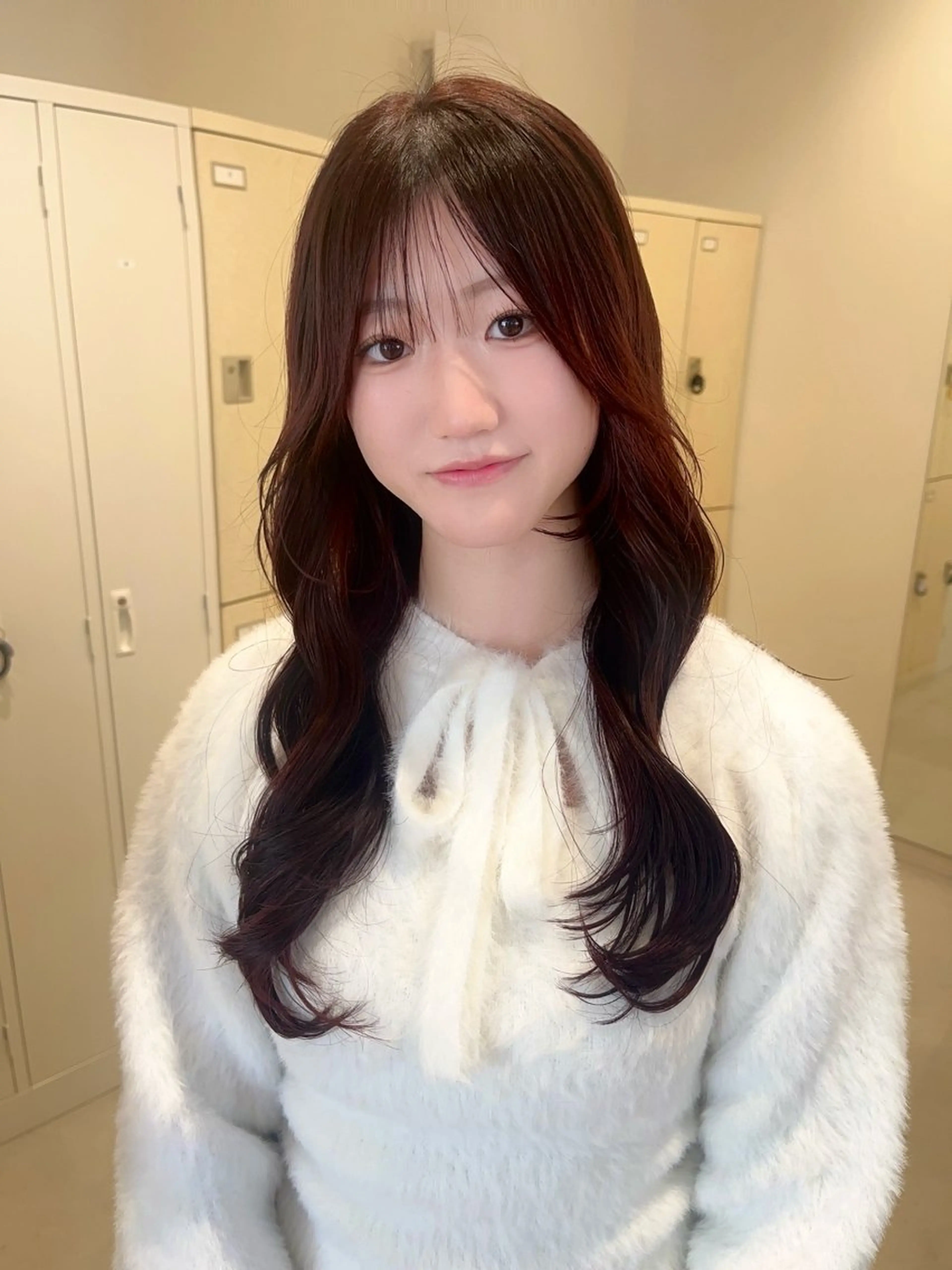 ロング カラー レッドカラー 透明感カラー🫧🌈 似合わせカット✂︎のヘアスタイル