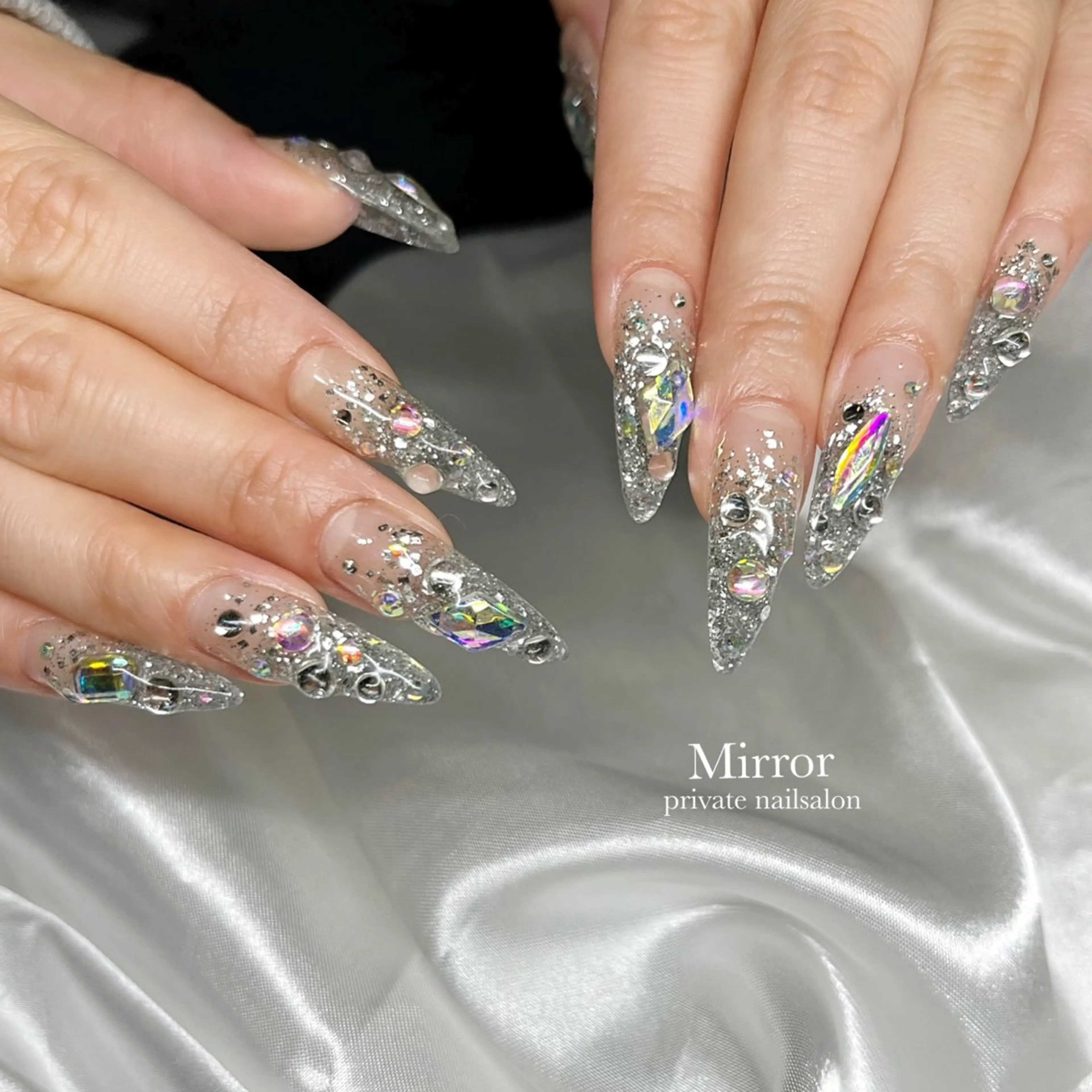 ネイル グラデーション スカルプネイル nailsalon Mirrorのネイルデザイン