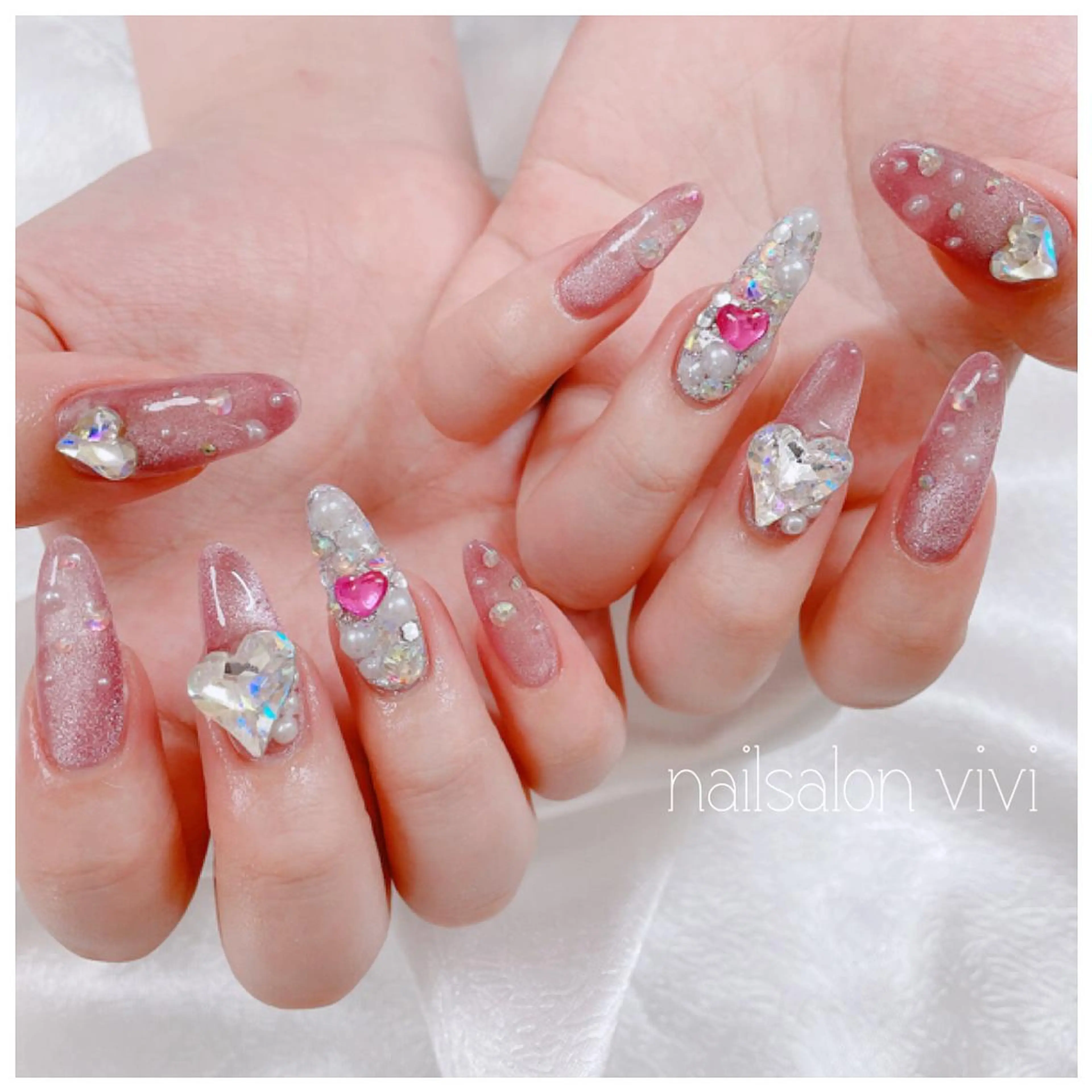 ネイル ＶＩＶＩ nailsalonのネイルデザイン